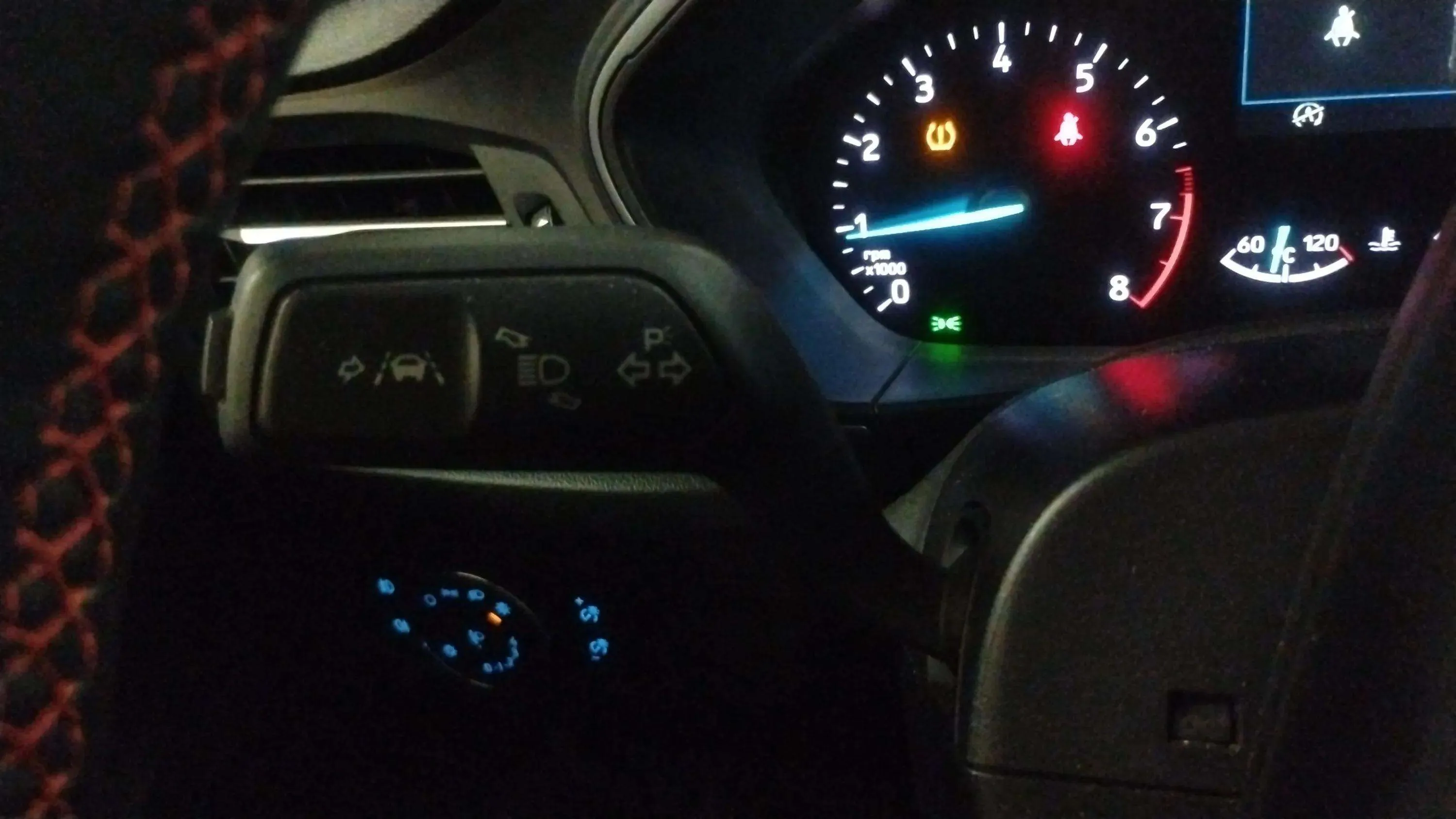 Ford Focus 1.0 EcoBoost MHEV ST-Line Style SIP - foto 20