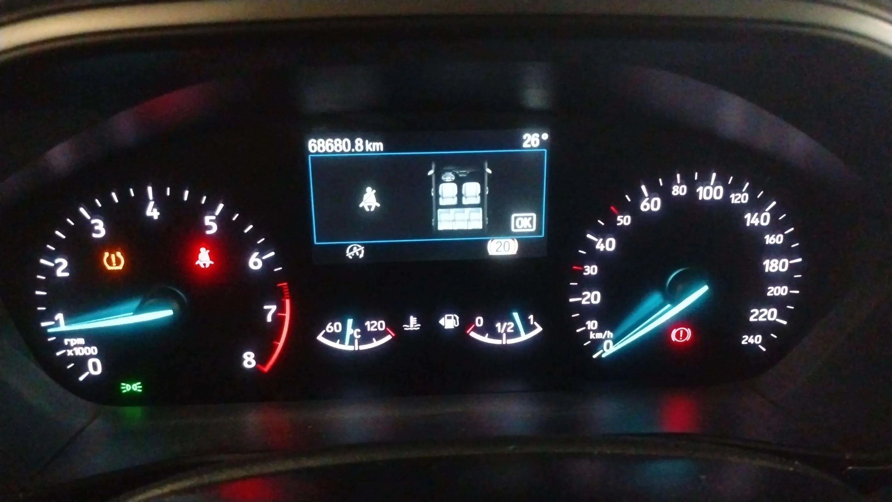 Ford Focus 1.0 EcoBoost MHEV ST-Line Style SIP - foto 18