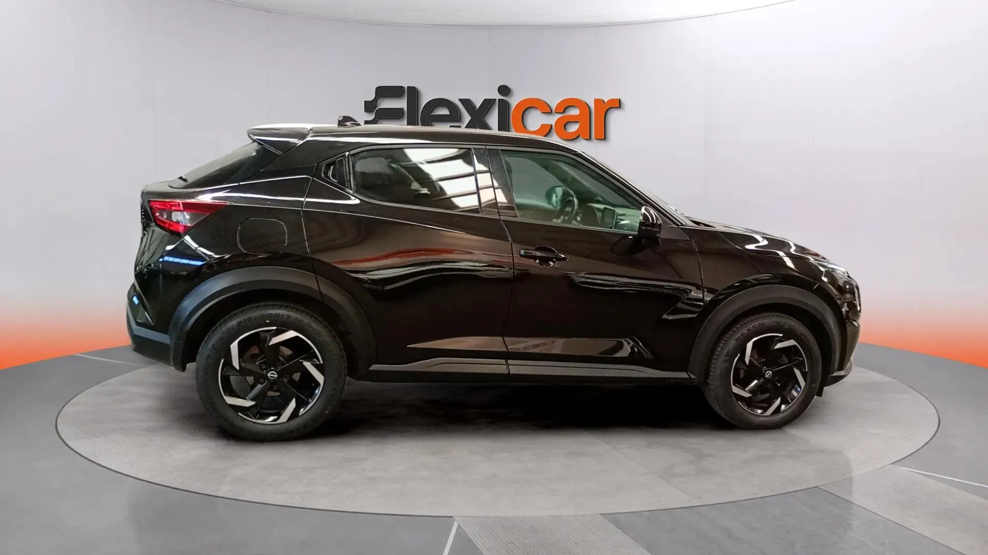 Nissan Juke DIG-T DCT N-Connecta - foto 8