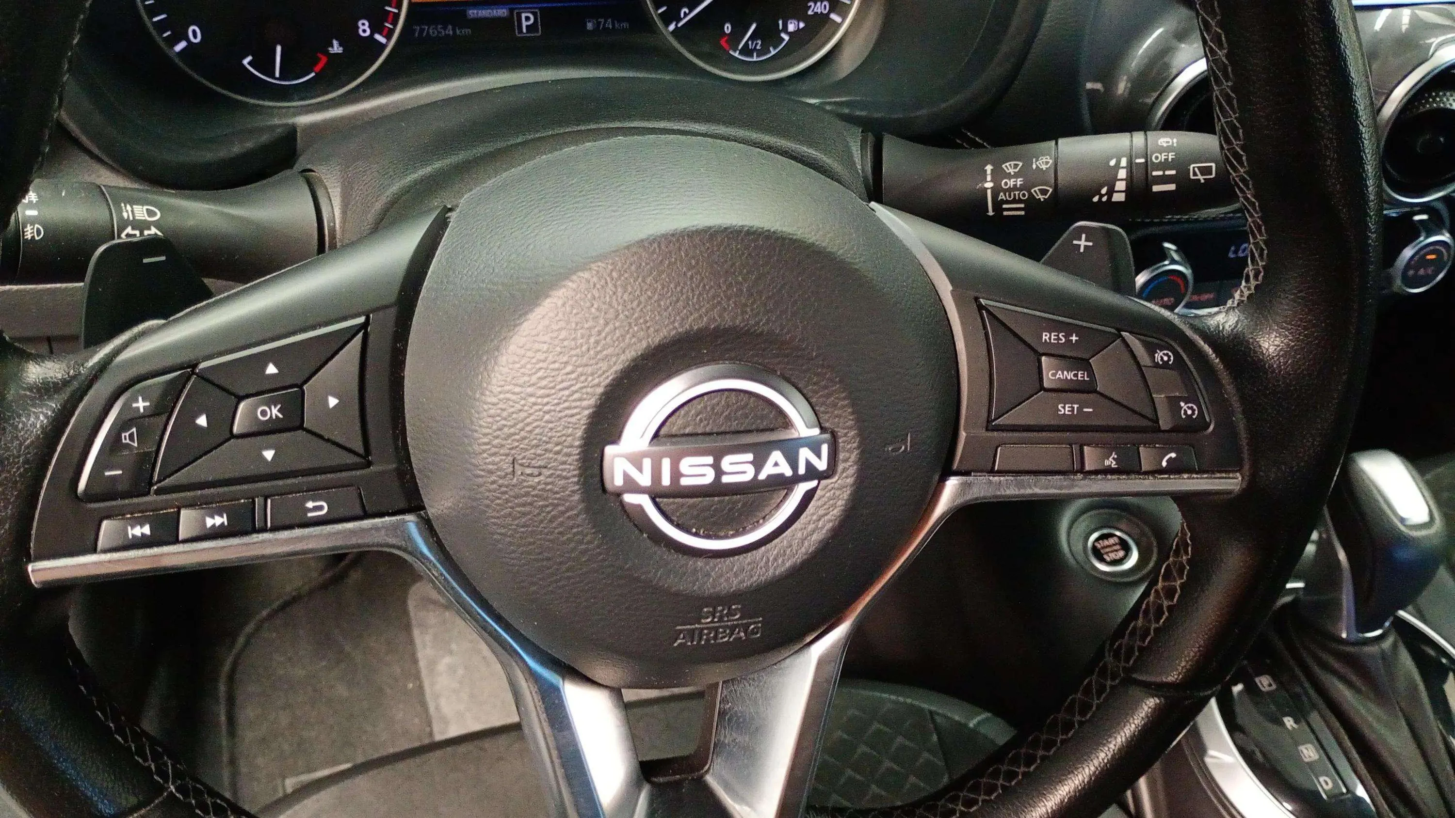 Nissan Juke DIG-T DCT N-Connecta - foto 17