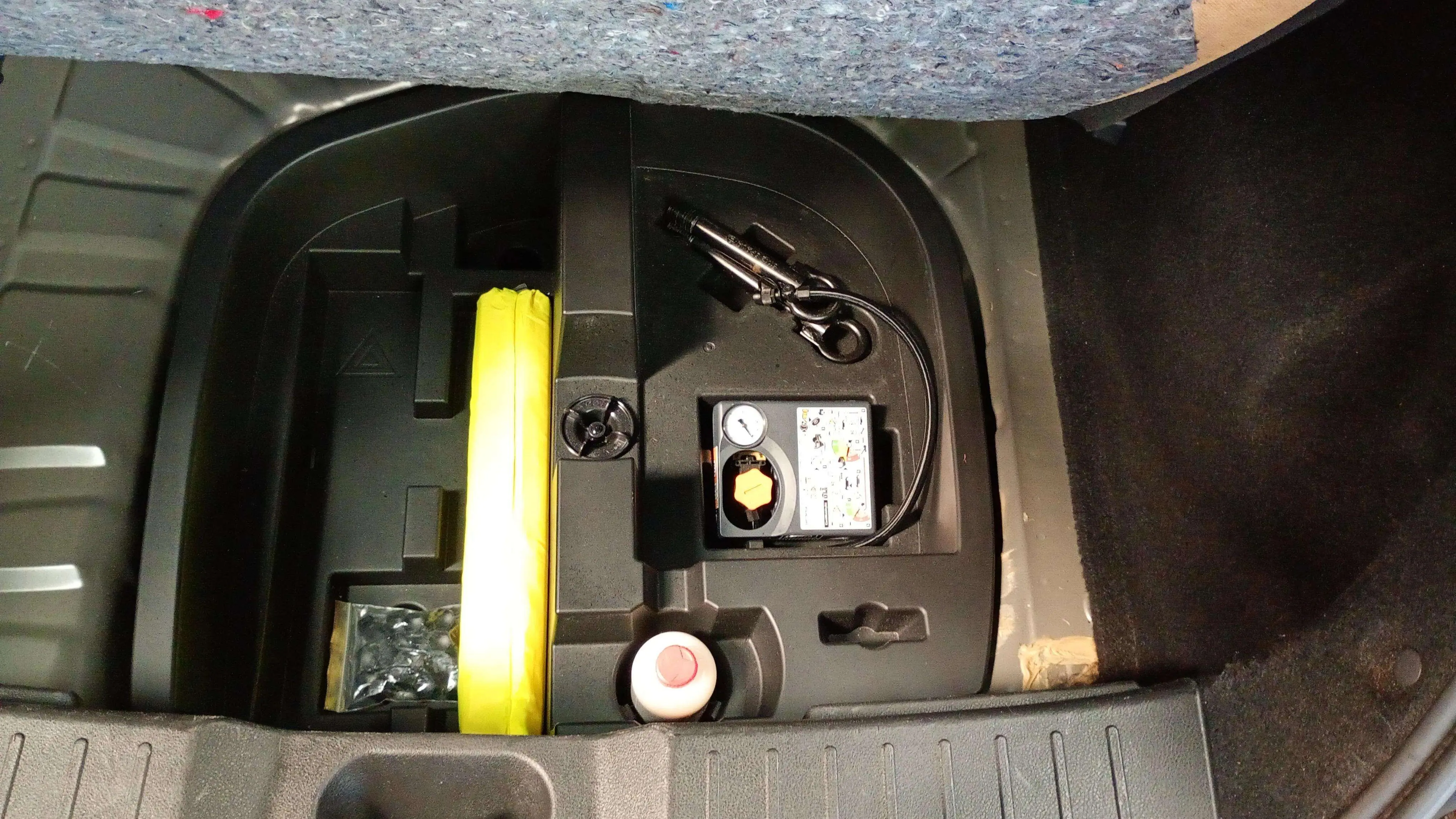 Nissan Juke DIG-T DCT N-Connecta - foto 16