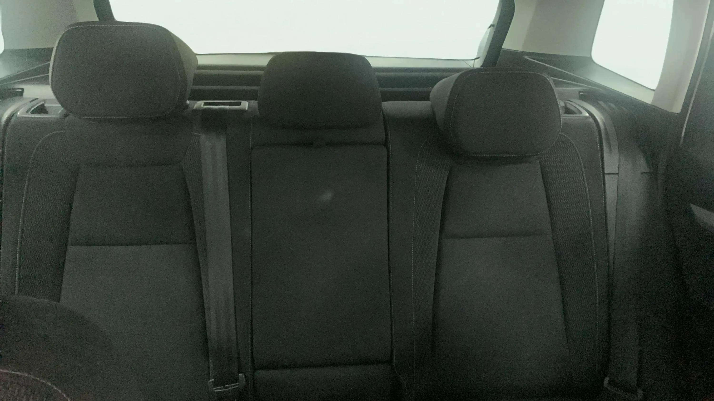 Škoda Karoq 2.0 TDI Selection - foto 11