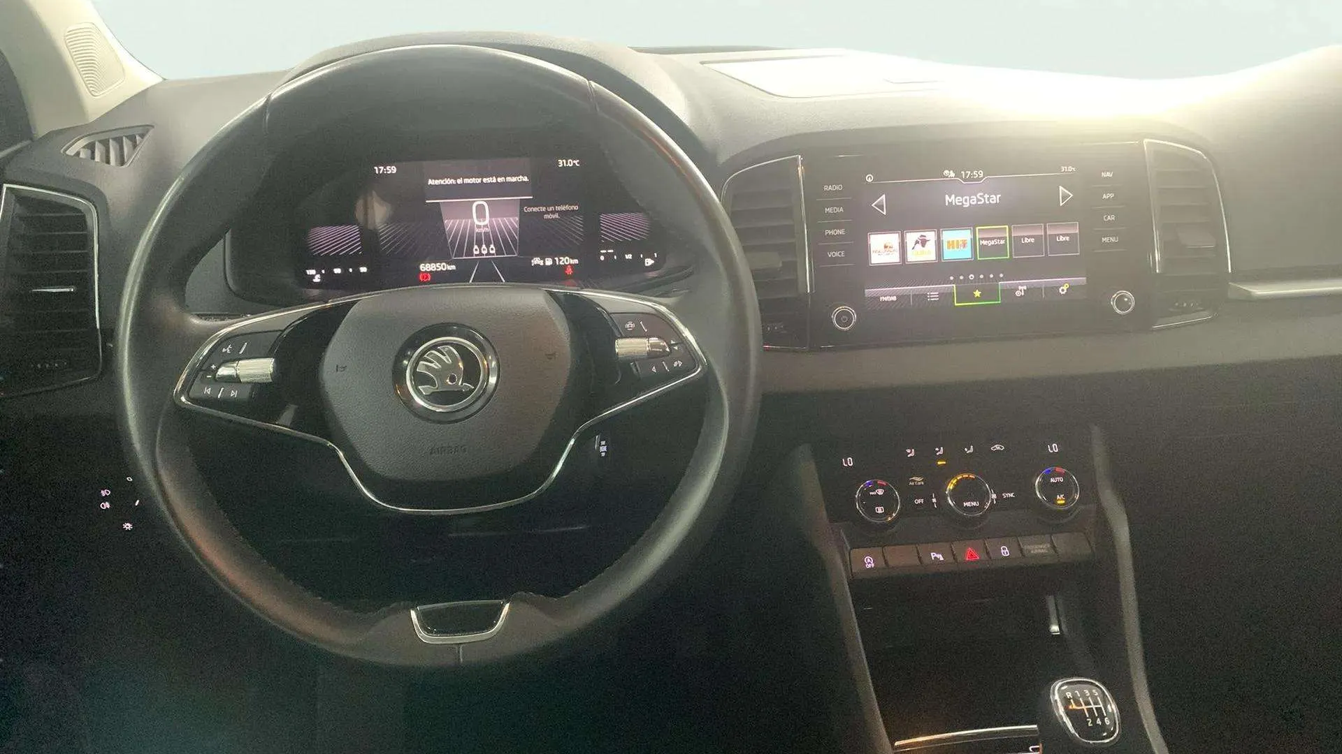 Škoda Karoq 2.0 TDI Selection - foto 6
