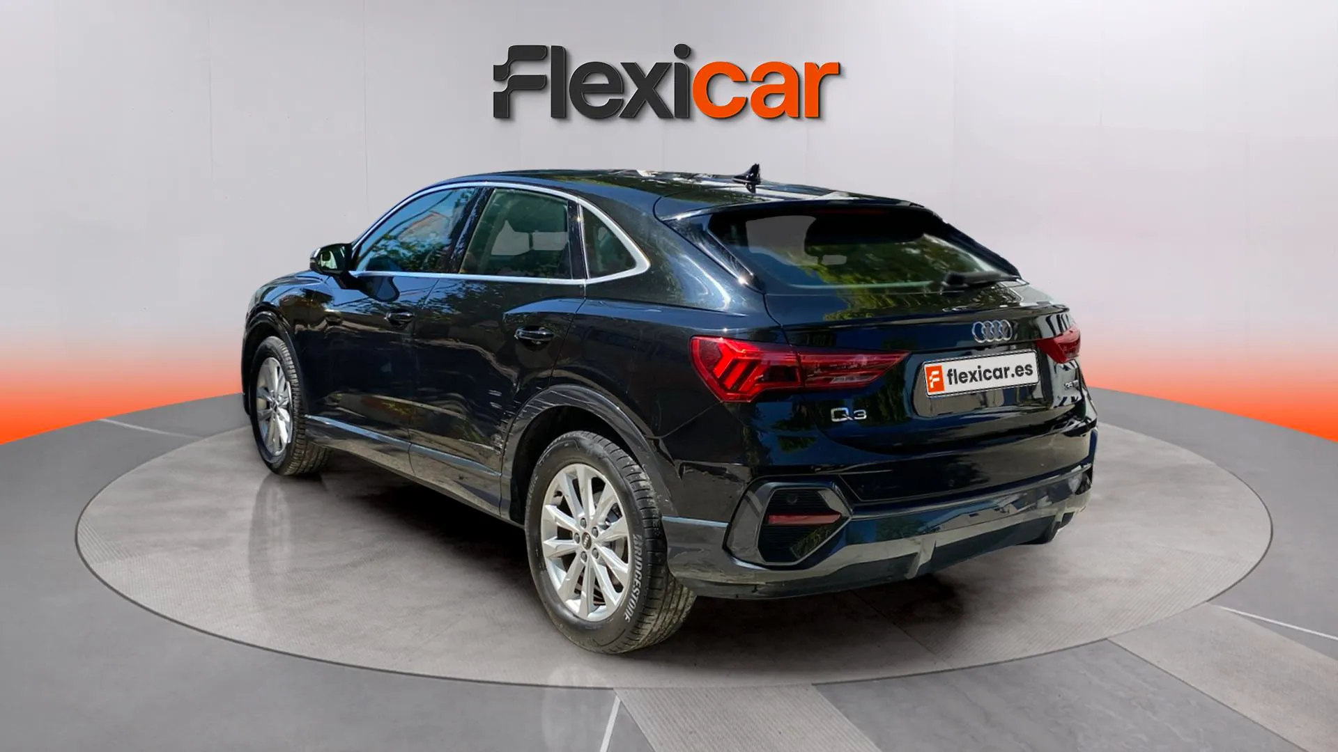 Audi Q3 35 TDI S tronic - foto 7