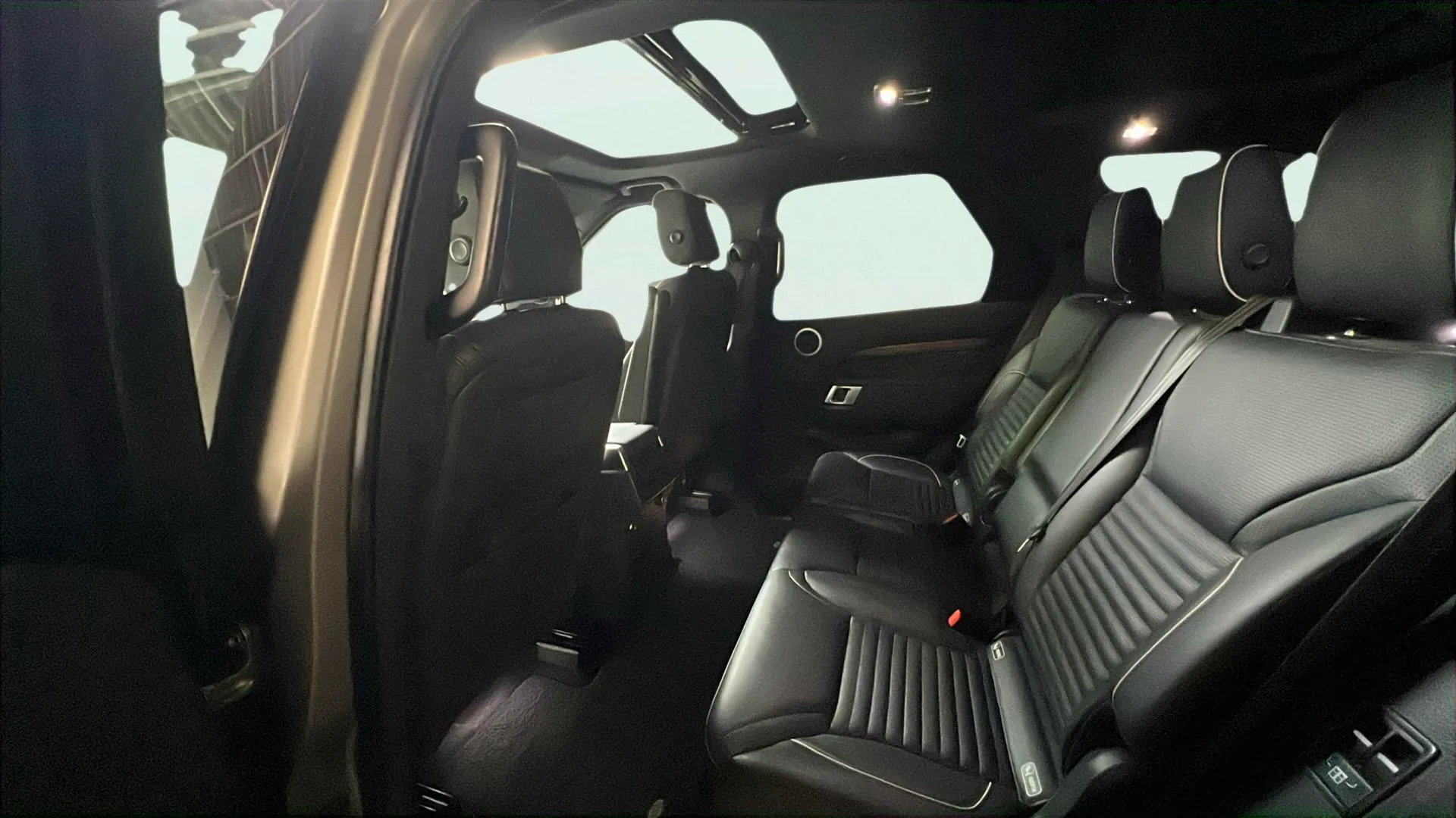 Land Rover Discovery 2.0 I4 SD4 SE - foto 10