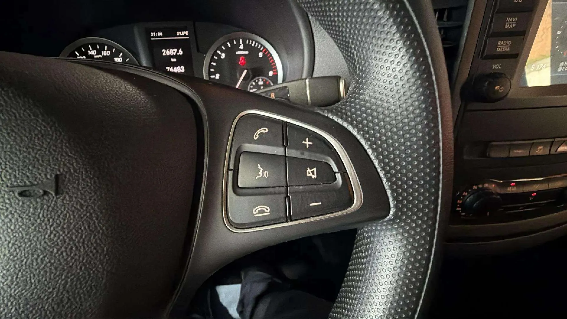 Mercedes-Benz Vito 116CDI Tourer Pro Larga - foto 23