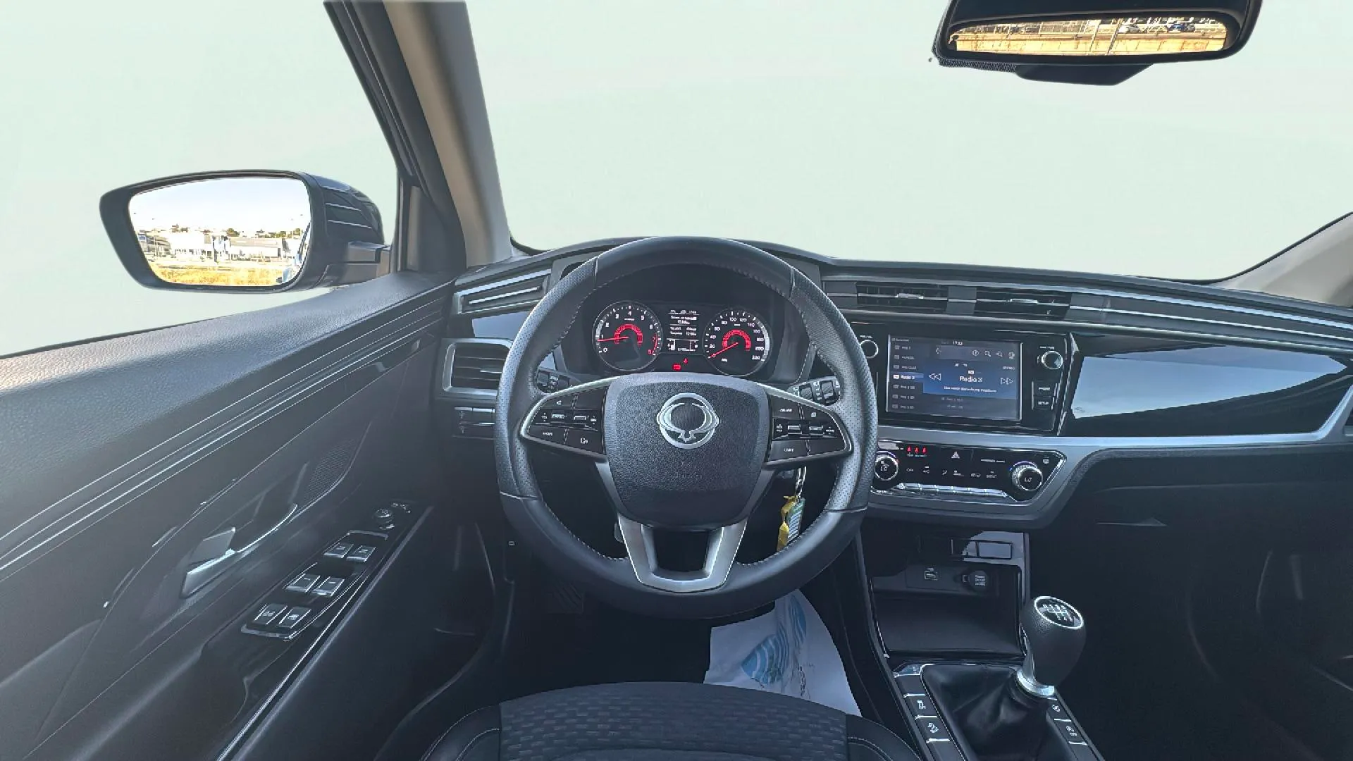 SsangYong Korando G15T LP Urban Plus - foto 16