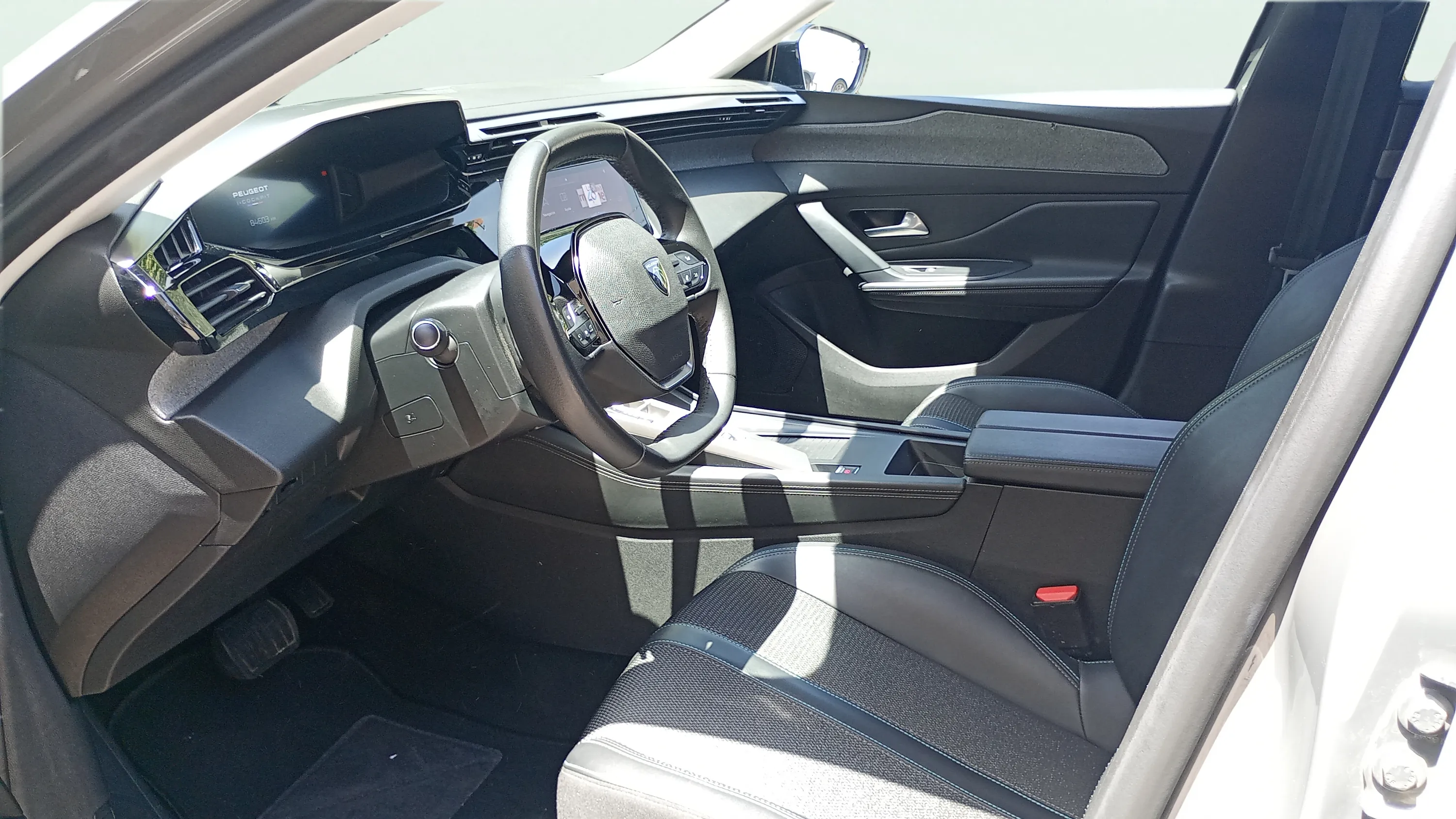 Peugeot 308 Allure BlueHDi 130 EAT8 - foto 10