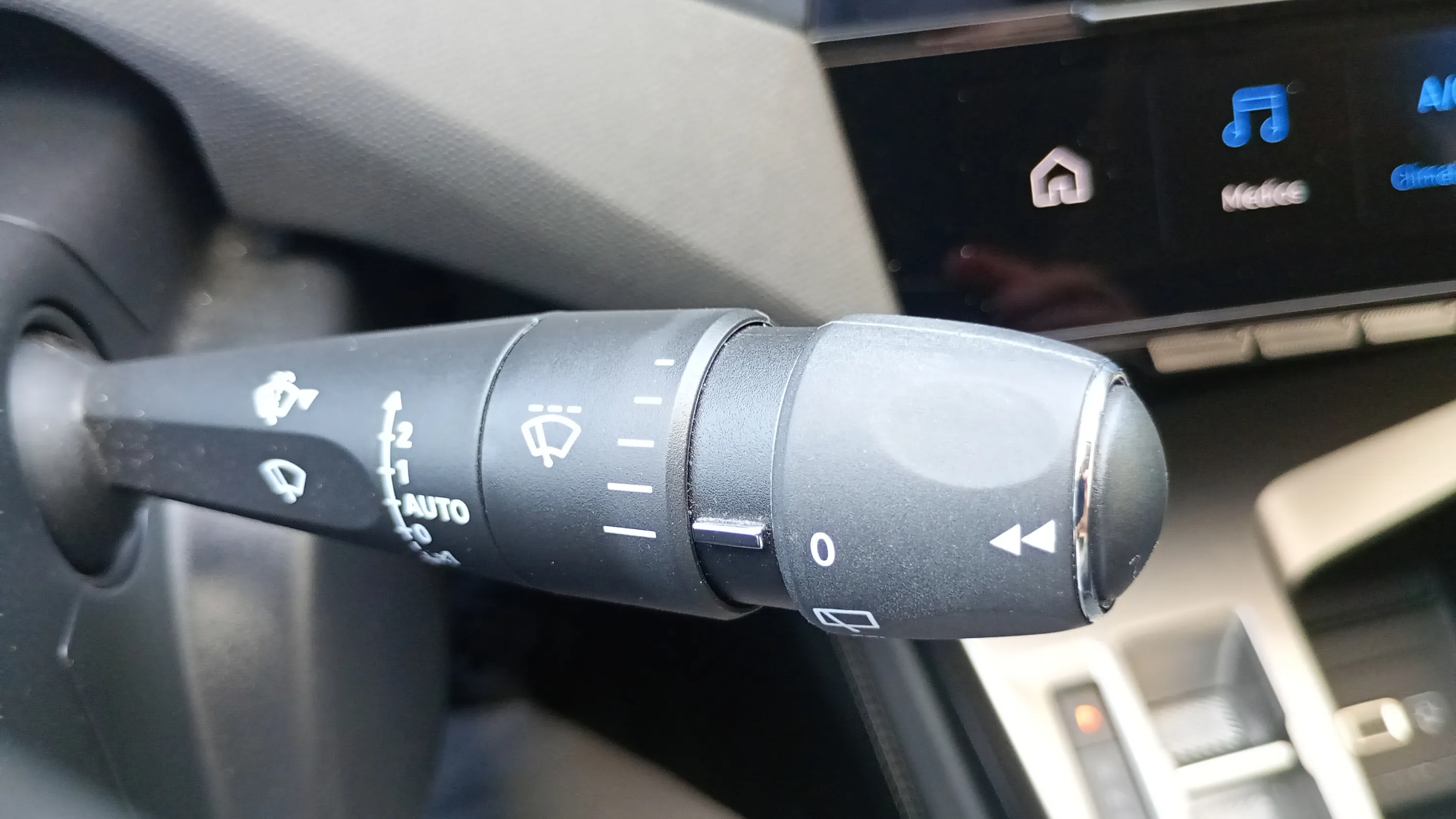 Peugeot 308 Allure BlueHDi 130 EAT8 - foto 15