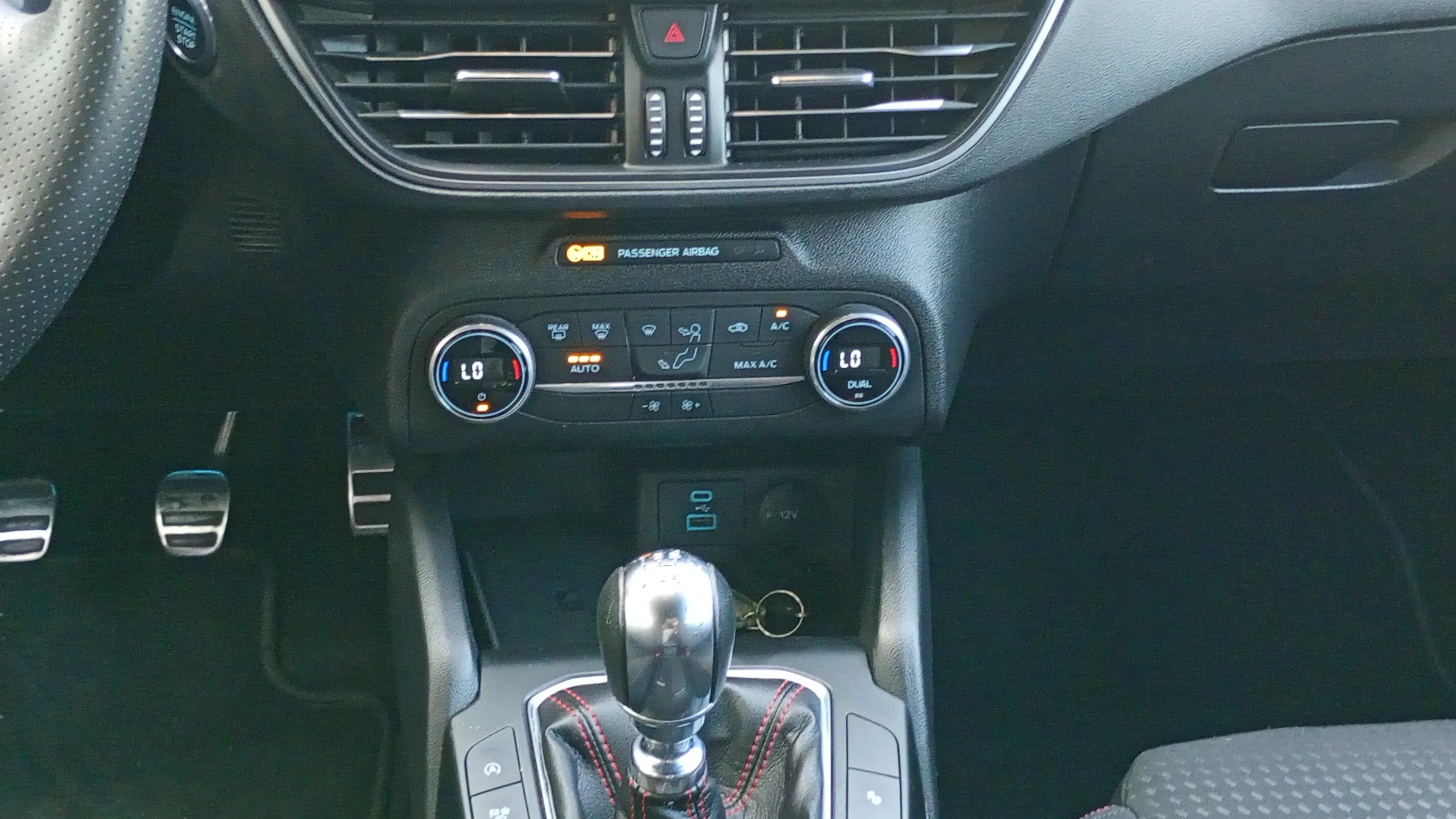 Ford Focus 1.0 EcoBoost MHEV ST-Line Style SIP - foto 8