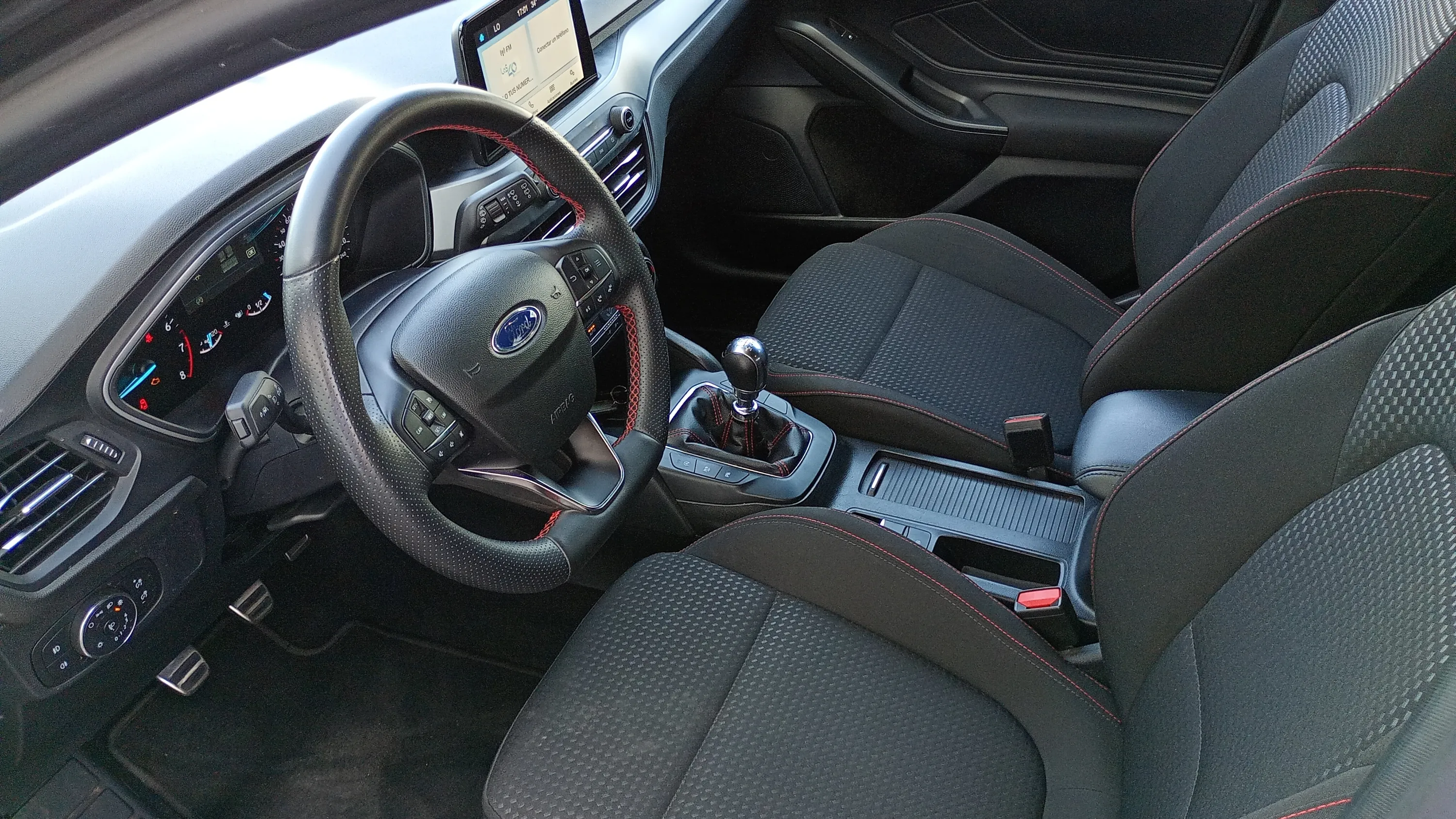 Ford Focus 1.0 EcoBoost MHEV ST-Line Style SIP - foto 12