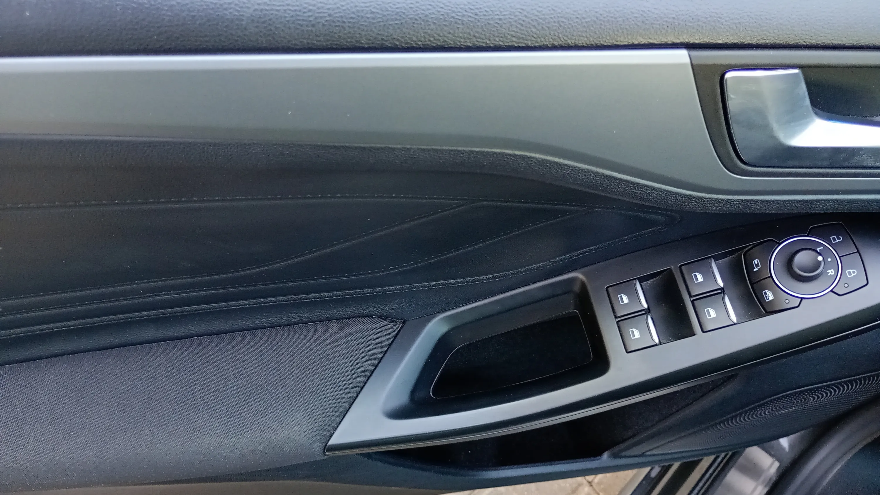Ford Focus 1.0 EcoBoost MHEV ST-Line Style SIP - foto 14