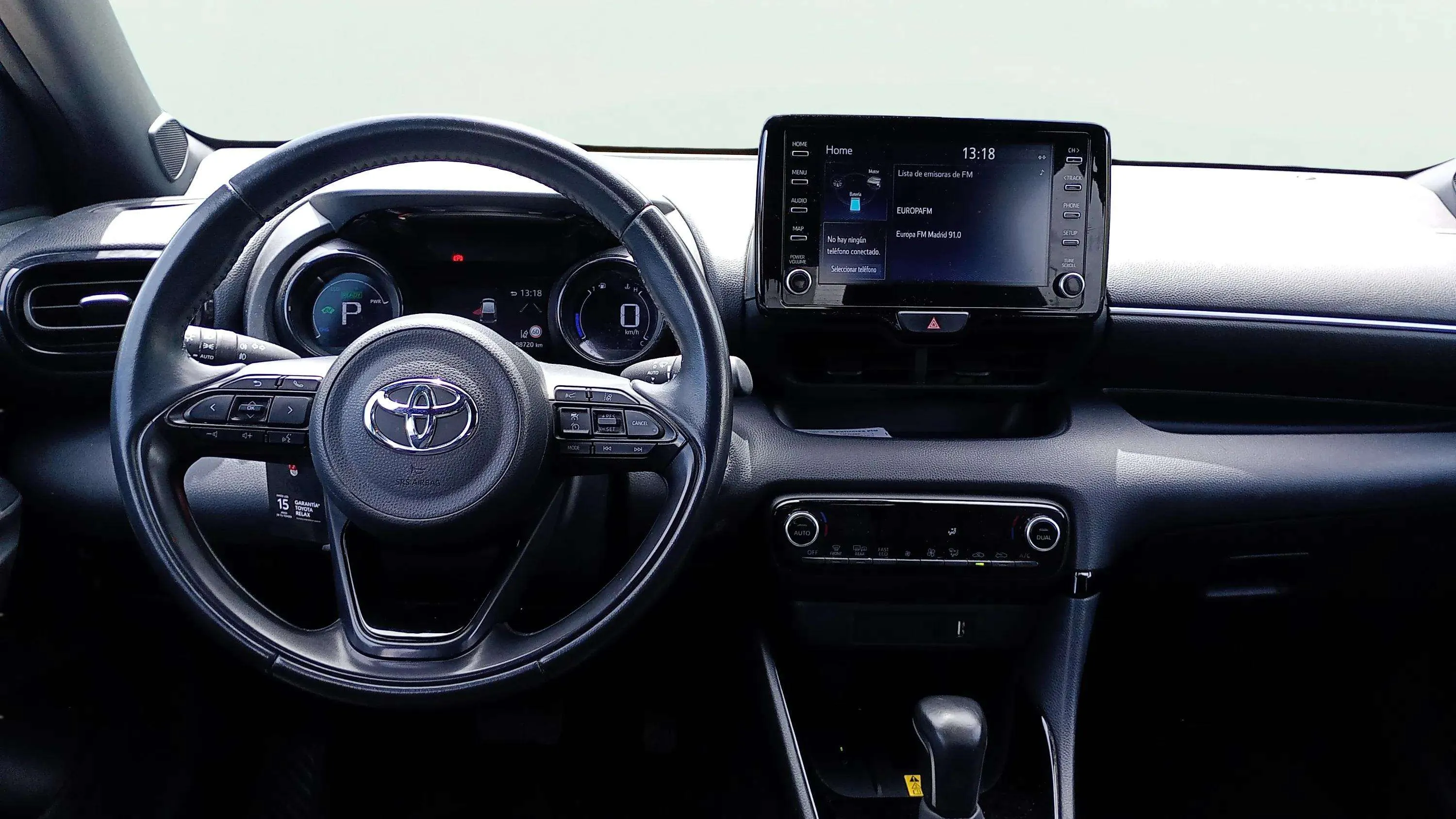 Toyota Yaris 1.5 120H Style - foto 10