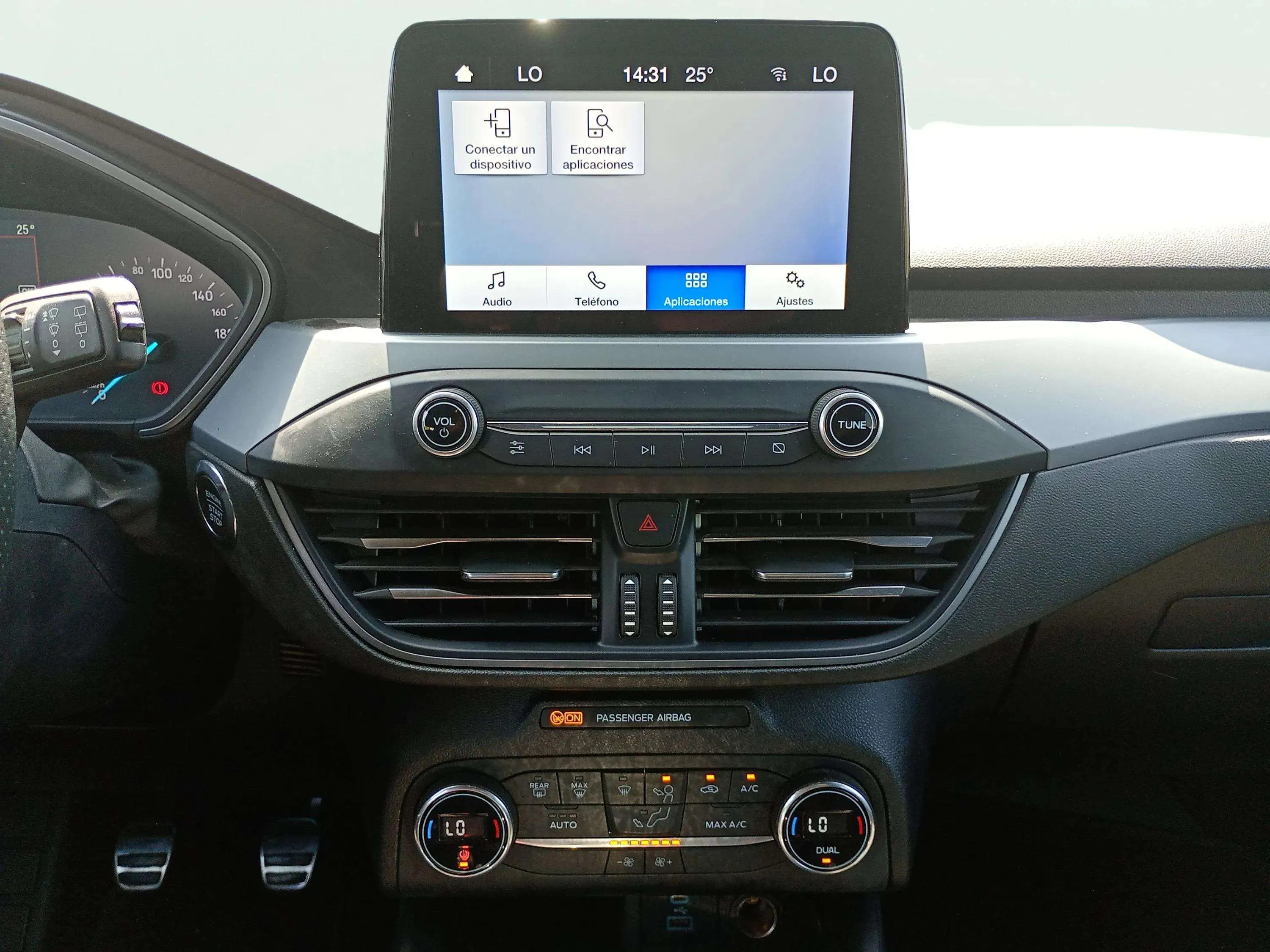 Ford Focus 1.0 EcoBoost MHEV ST-Line Design SIP - foto 9
