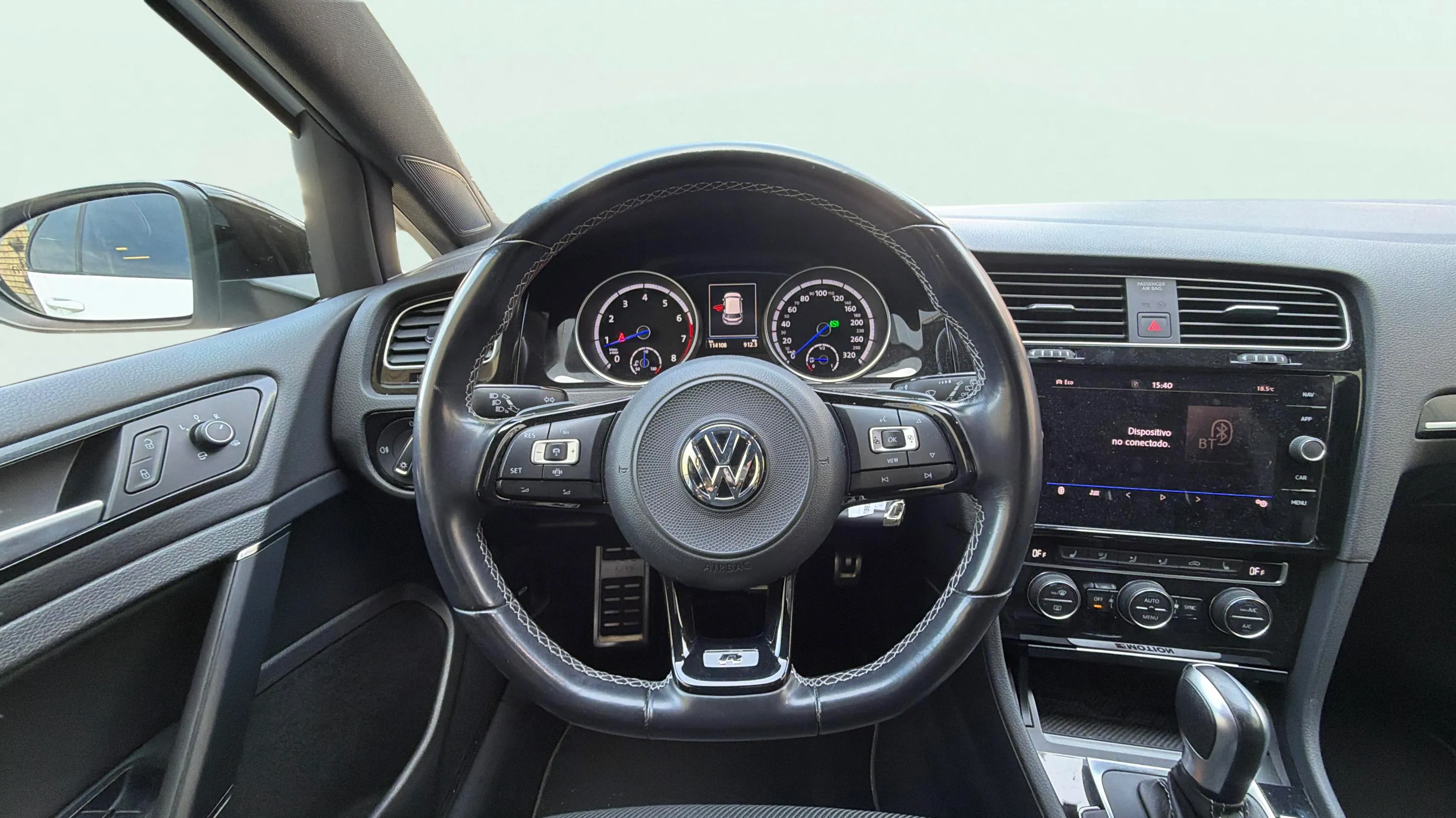 Volkswagen Golf R 2.0 TSI 4Motion DSG - foto 11