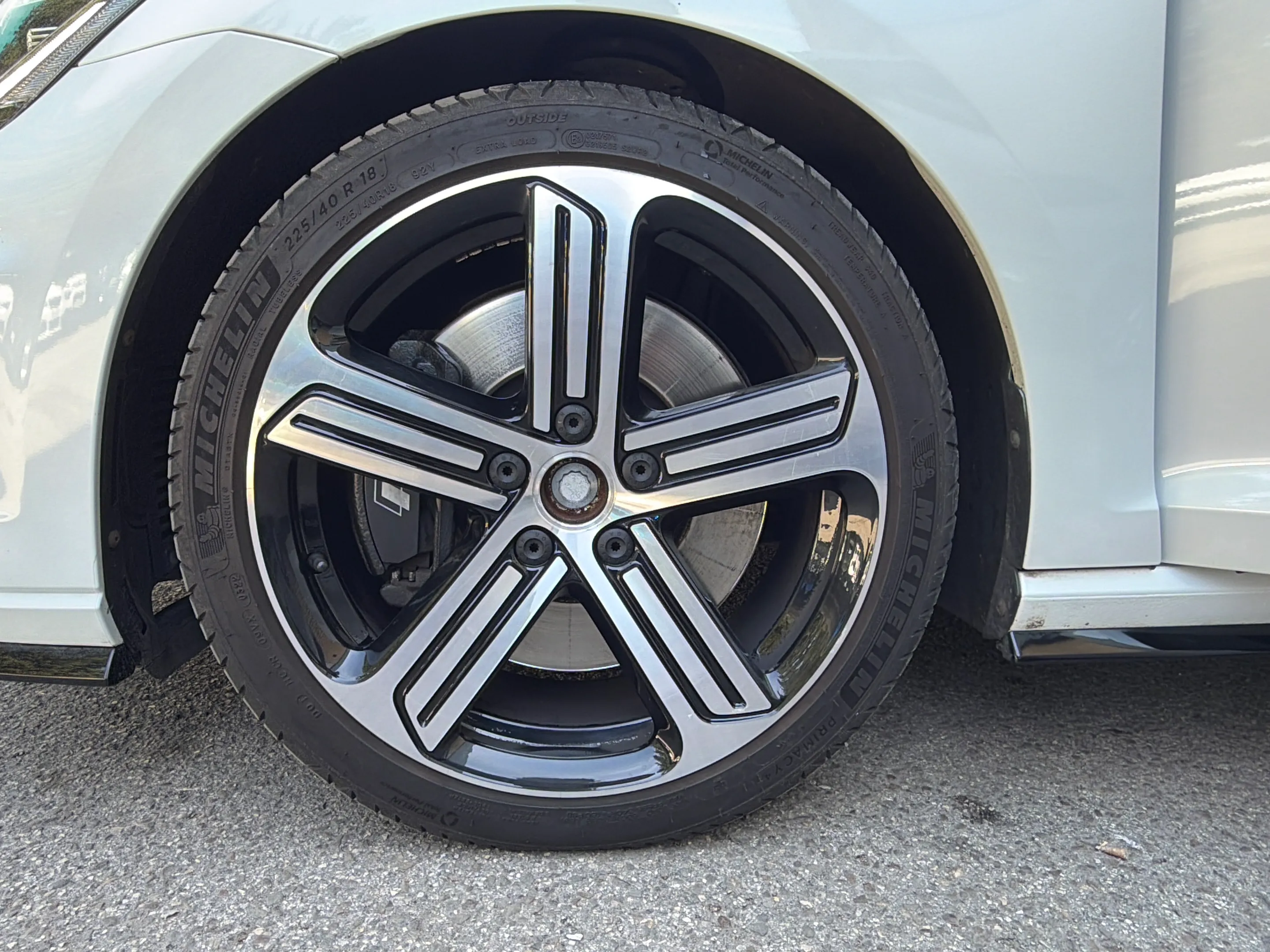 Volkswagen Golf R 2.0 TSI 4Motion DSG - foto 32