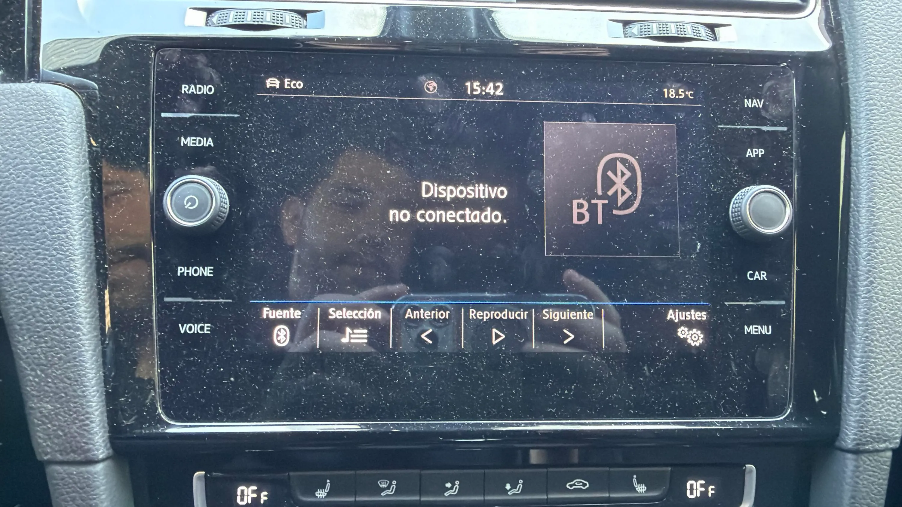 Volkswagen Golf R 2.0 TSI 4Motion DSG - foto 24