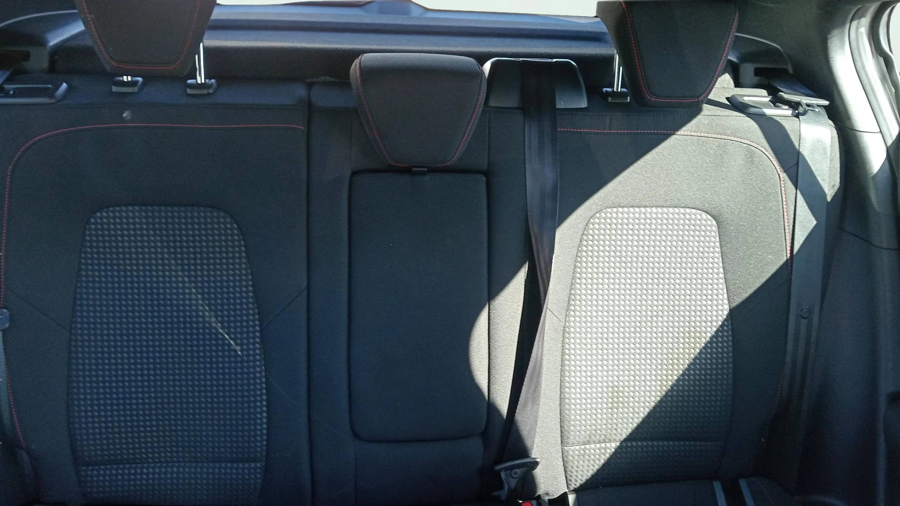 Ford Focus 1.0 EcoBoost MHEV ST-Line - foto 19