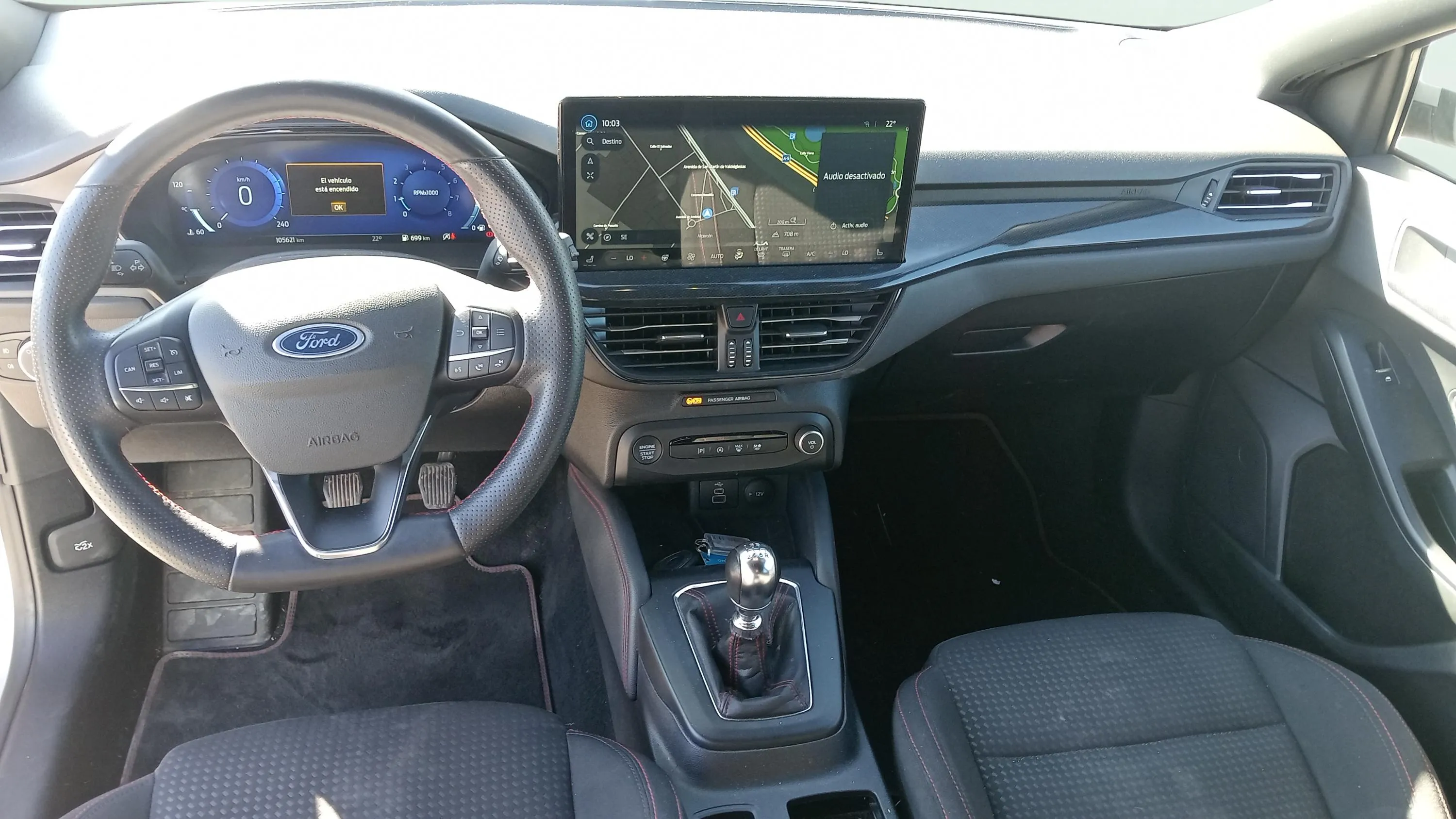 Ford Focus 1.0 EcoBoost MHEV ST-Line - foto 15