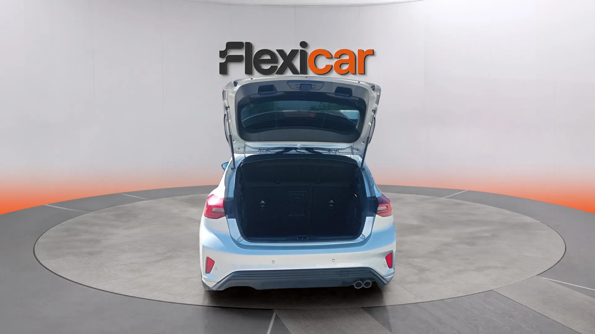 Ford Focus 1.0 EcoBoost MHEV ST-Line - foto 13