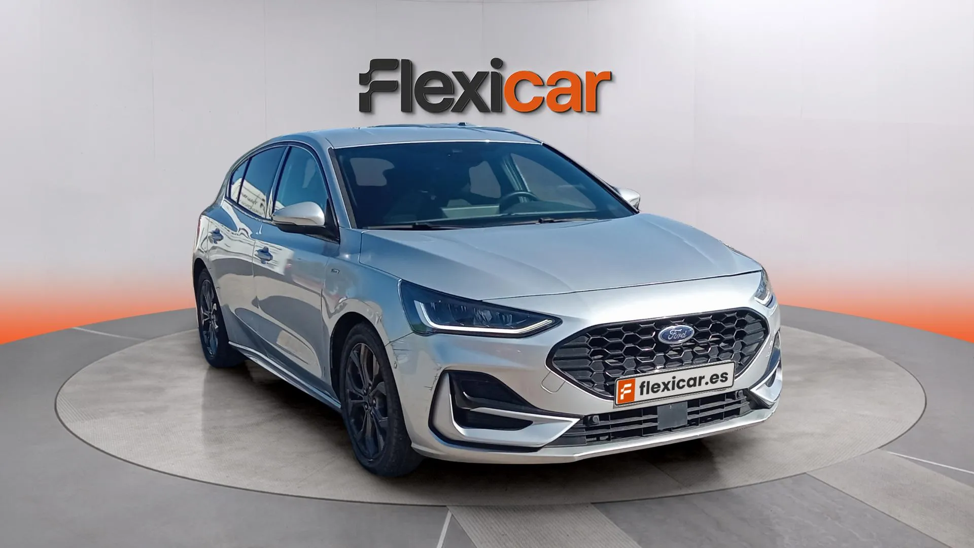 Ford Focus 1.0 EcoBoost MHEV ST-Line - foto 2
