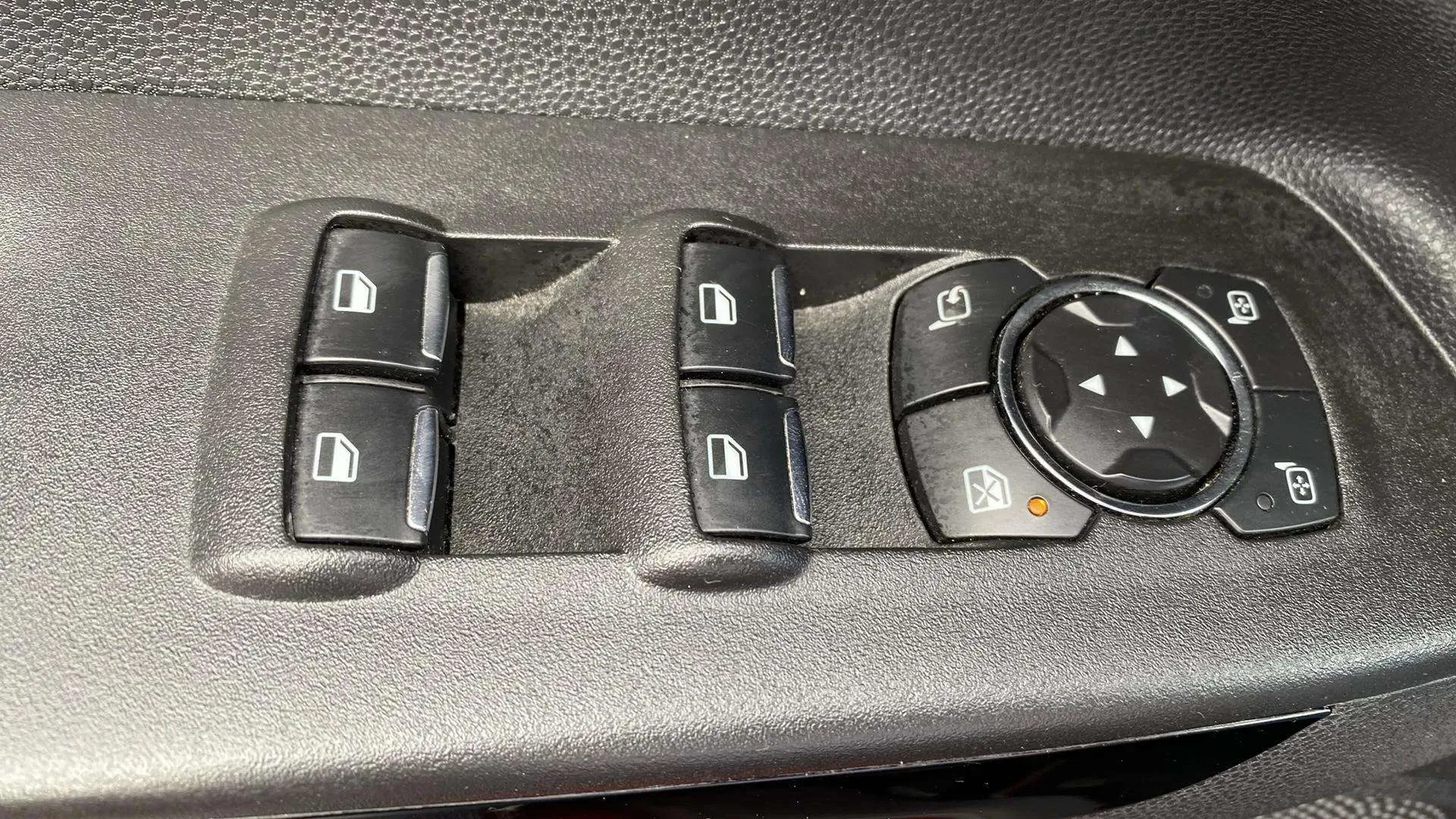 Ford EcoSport 1.0T EcoBoost ST Line - foto 9