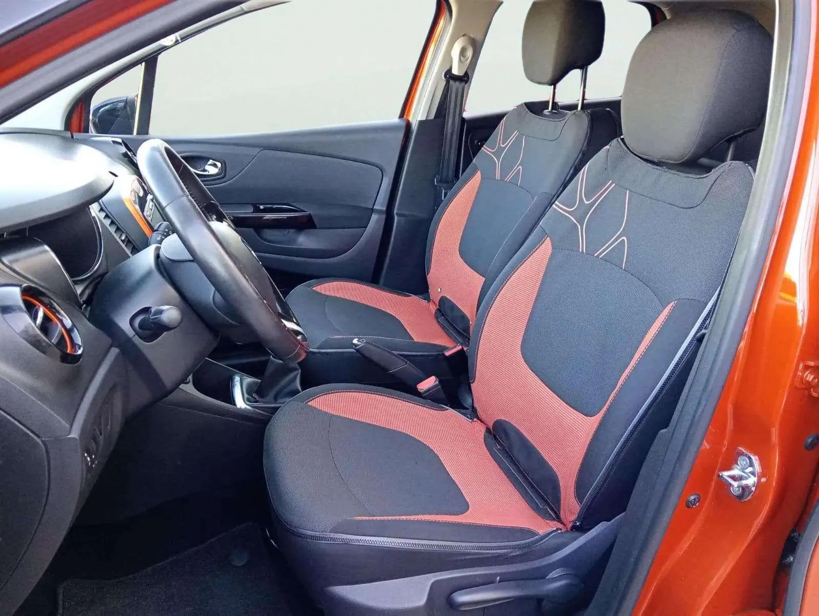 Renault Captur Intens Energy dCi eco2 - foto 10