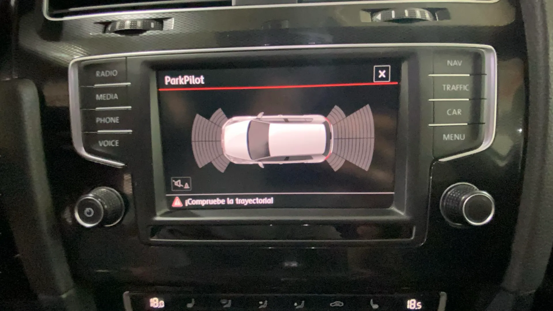Volkswagen Golf GTI 2.0 TSI DSG BMT - foto 20