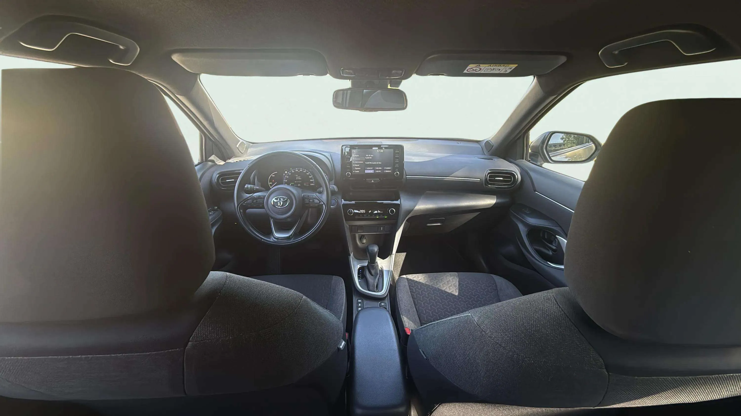 Toyota Yaris Cross 1.5 120H Active Tech - foto 14