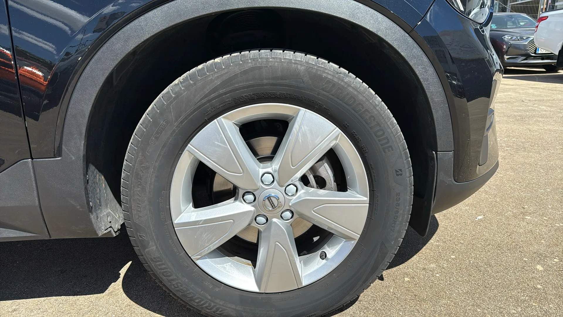 Volvo XC40 1.5 T2 Momentum Core - foto 9