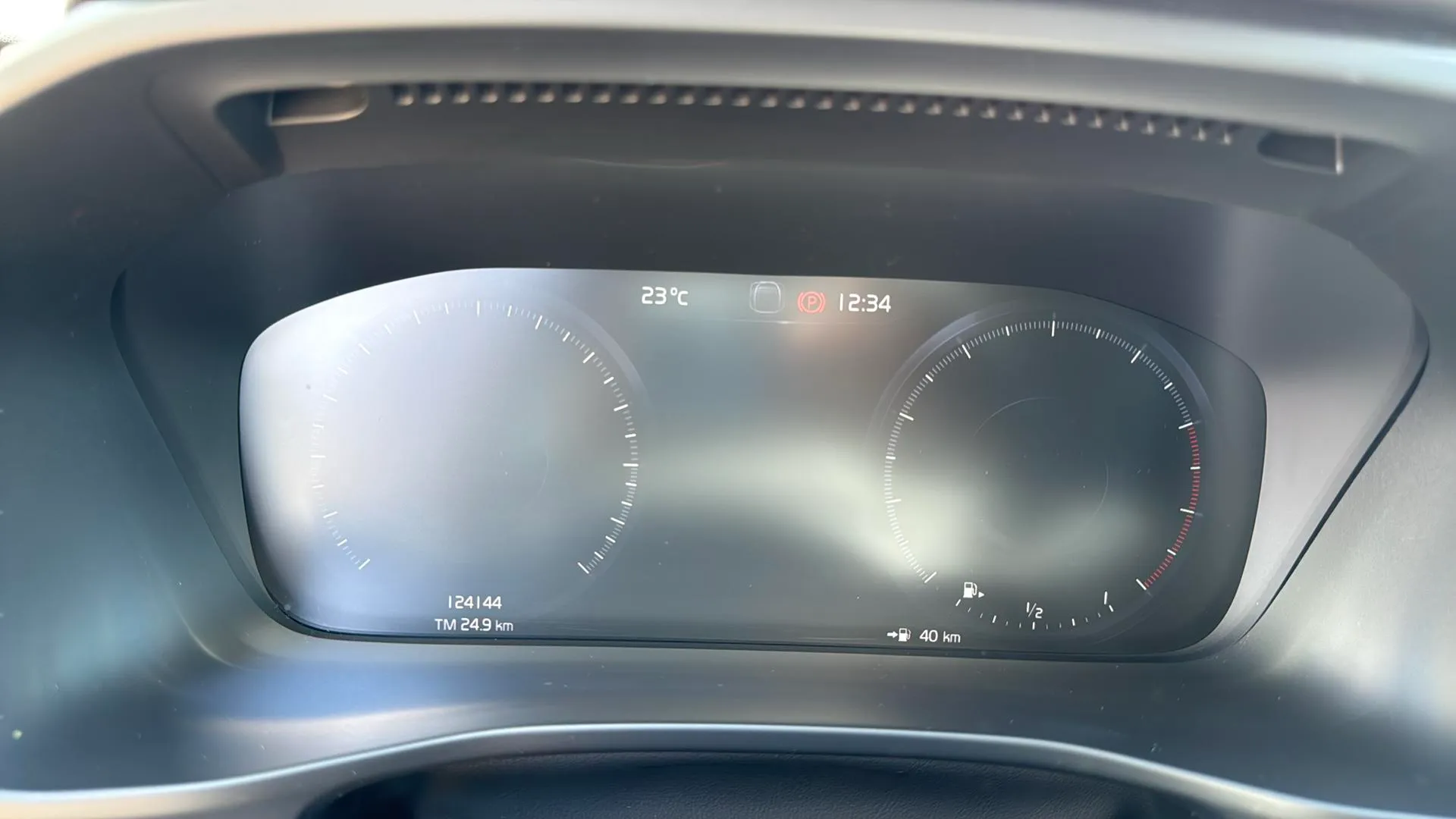 Volvo XC40 1.5 T2 Momentum Core - foto 12