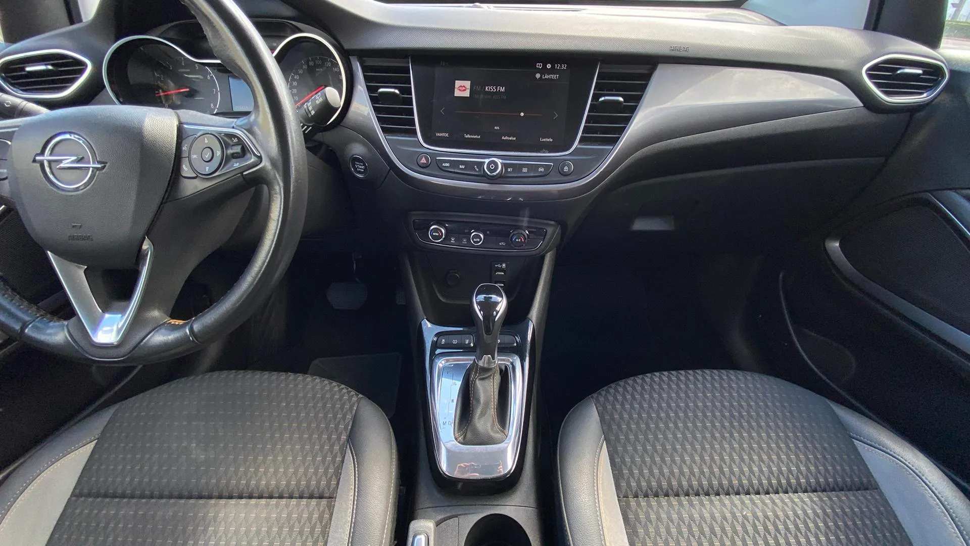 Opel Crossland 1.2 Innovation - foto 17