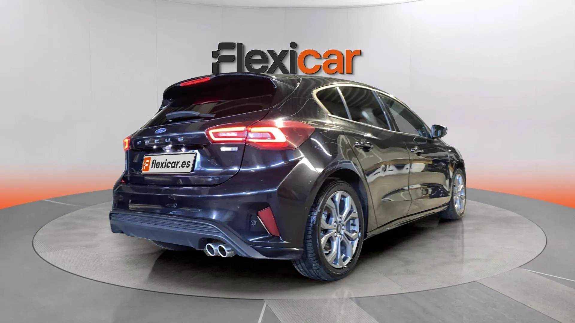 Ford Focus 1.0 EcoBoost MHEV ST-Line - foto 8