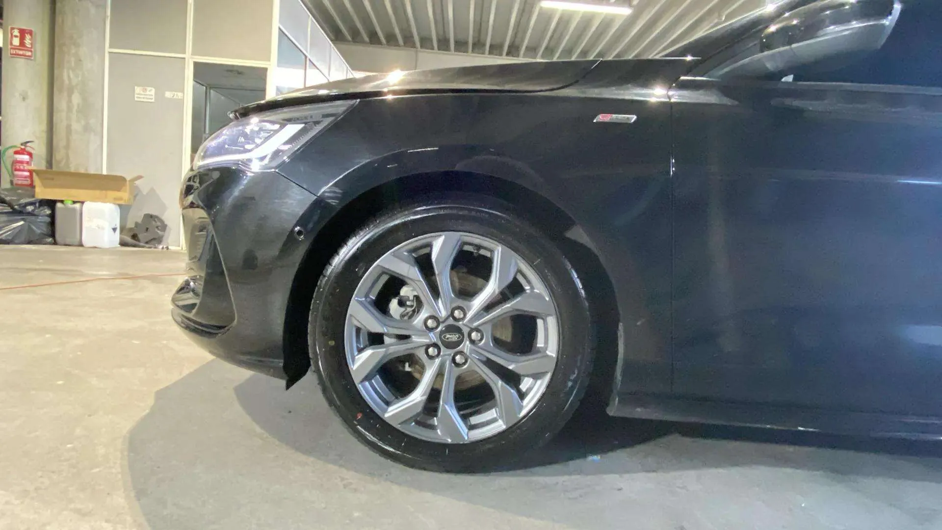 Ford Focus 1.0 EcoBoost MHEV ST-Line - foto 14