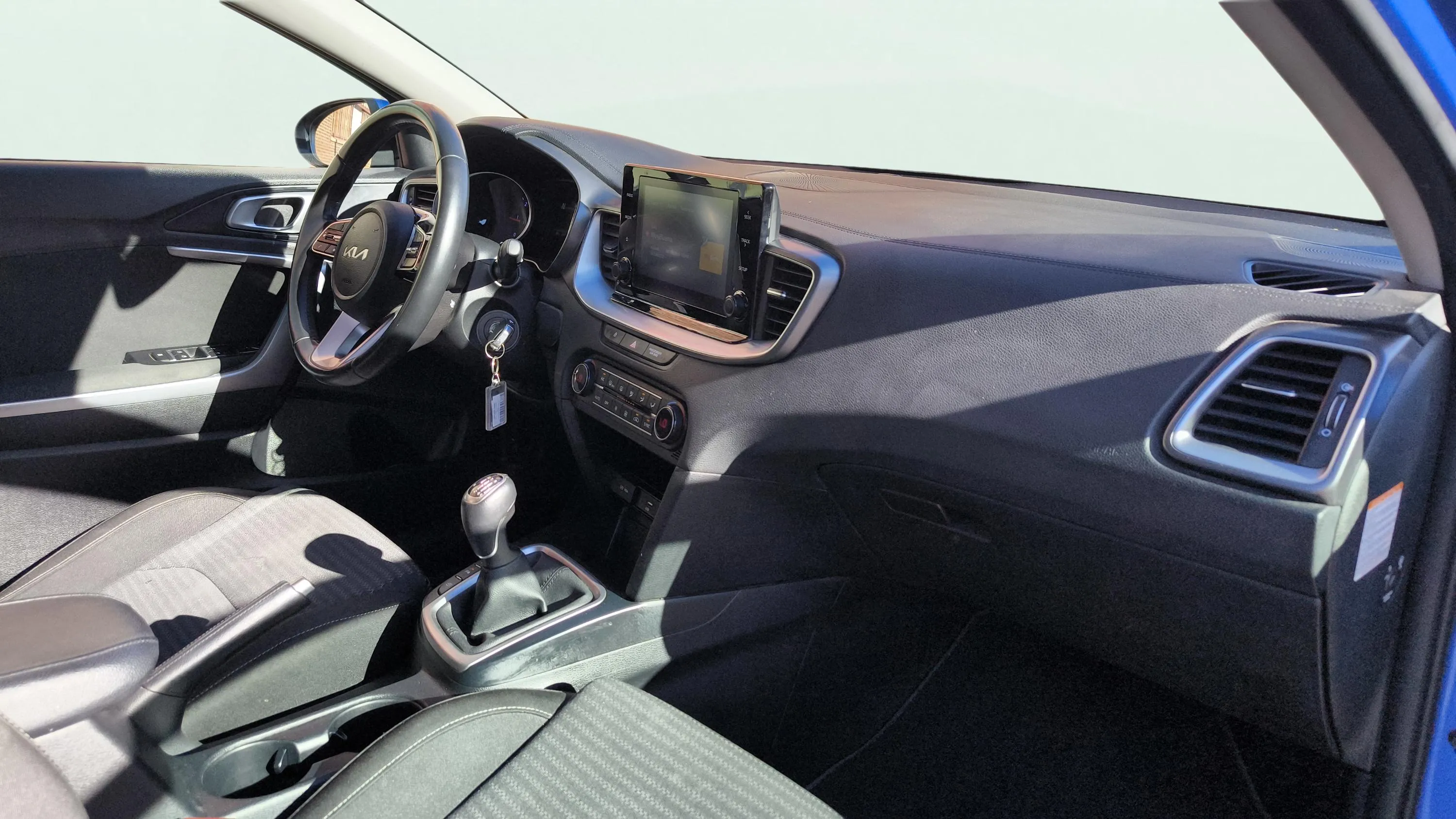 Kia Ceed 1.6 MHEV iMT Drive - foto 10