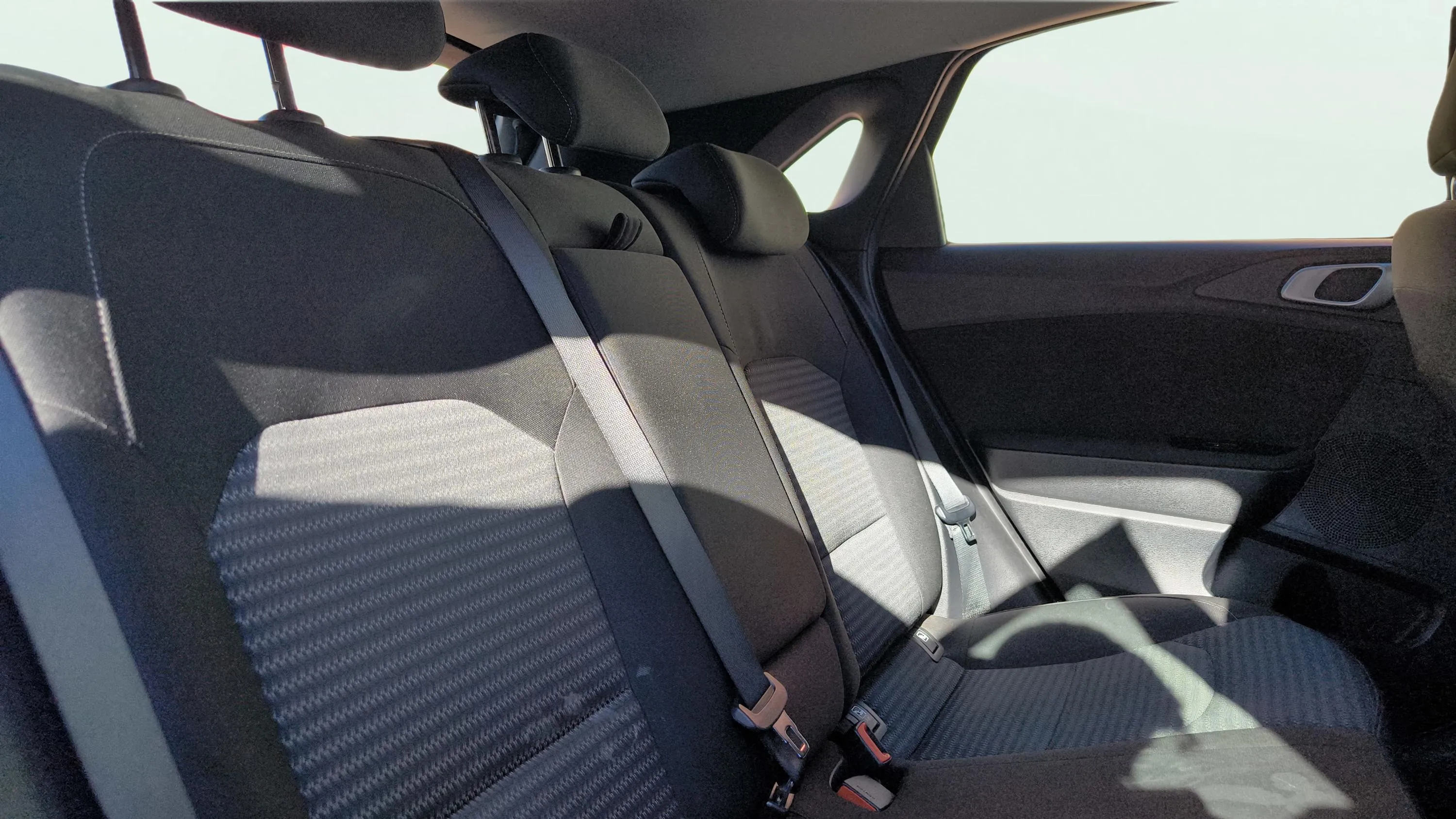 Kia Ceed 1.6 MHEV iMT Drive - foto 17