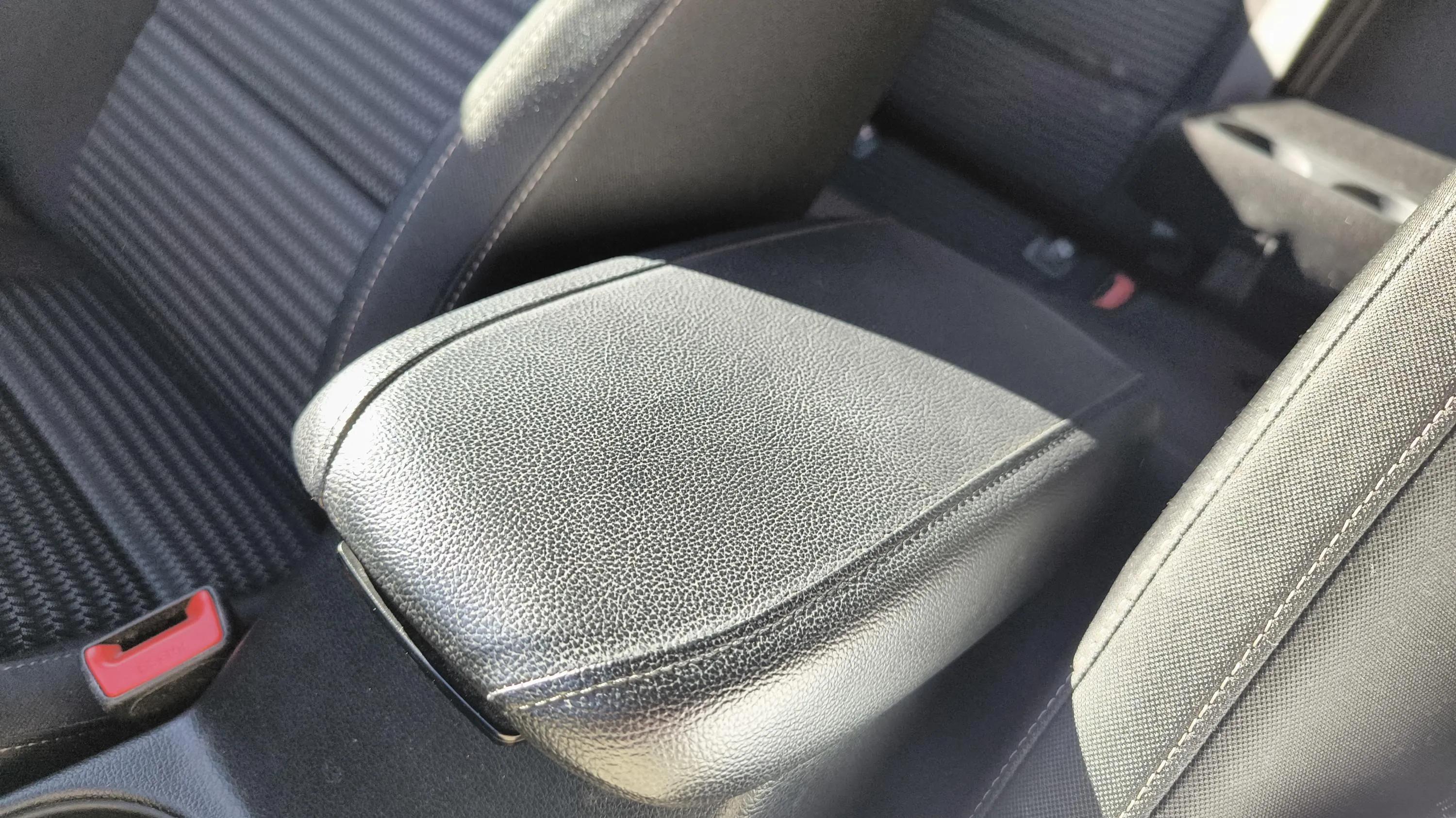 Kia Ceed 1.6 MHEV iMT Drive - foto 37