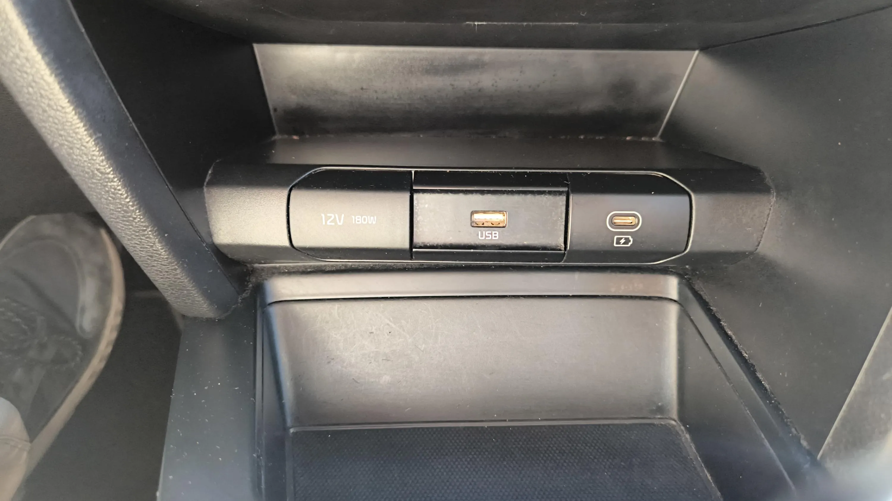 Kia Ceed 1.6 MHEV iMT Drive - foto 40