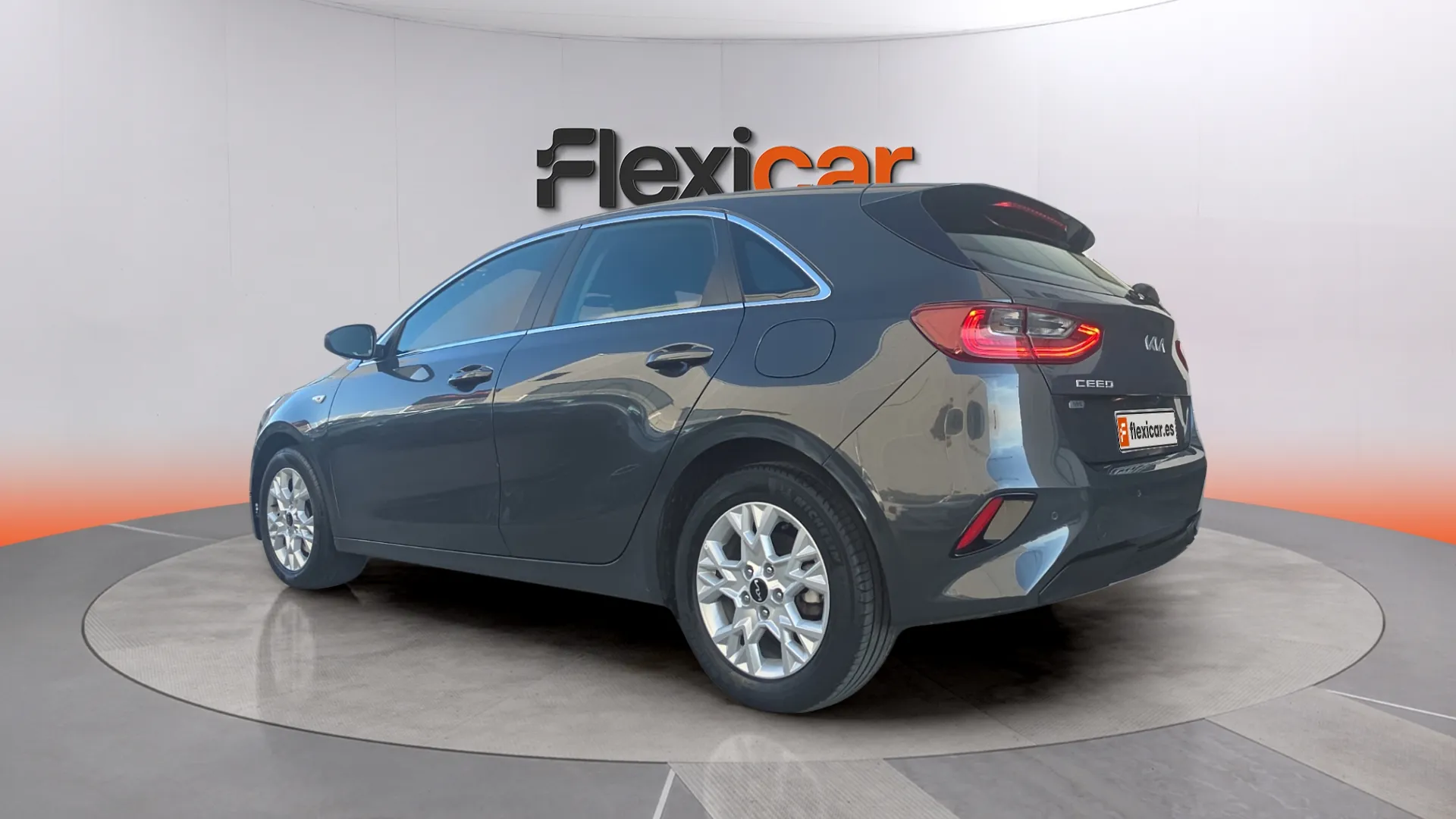 Kia Ceed 1.6 MHEV iMT Drive - foto 7