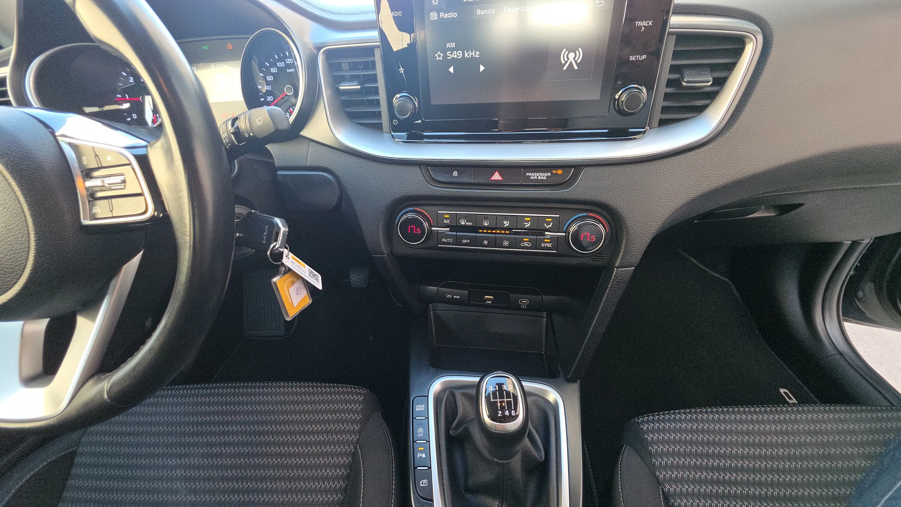Kia Ceed 1.6 MHEV iMT Drive - foto 18
