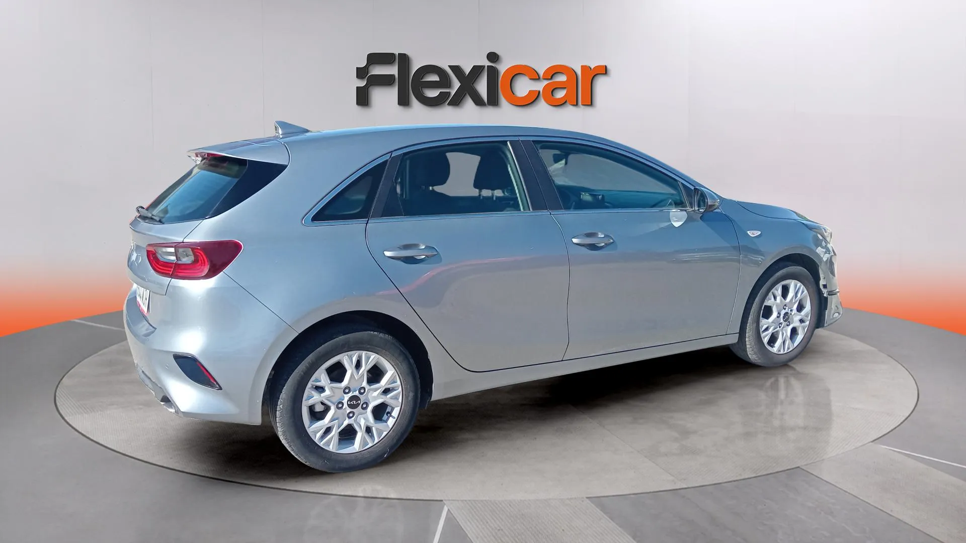 Kia Ceed 1.6 MHEV iMT Drive - foto 11