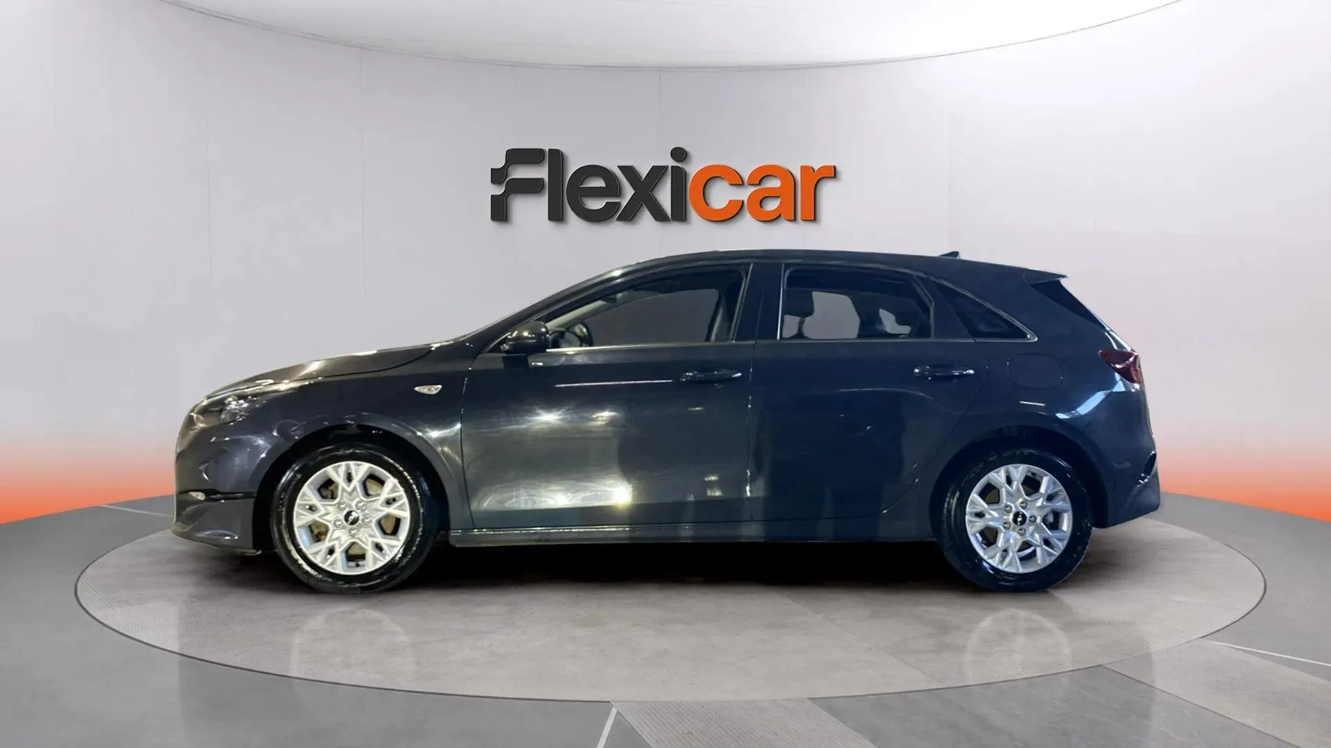Kia Ceed 1.6 MHEV iMT Drive - foto 4