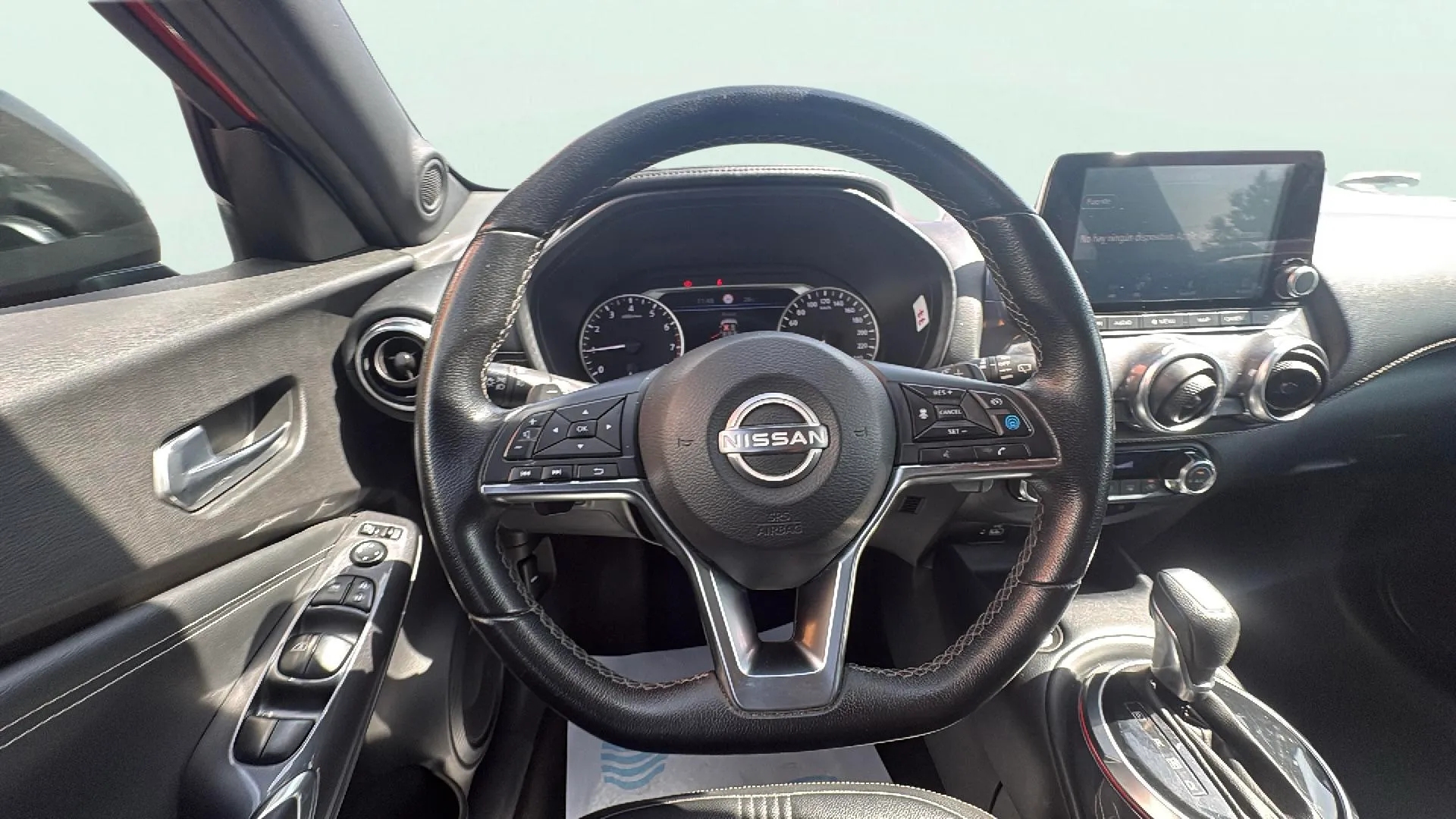 Nissan Juke DIG-T DCT Tekna - foto 14