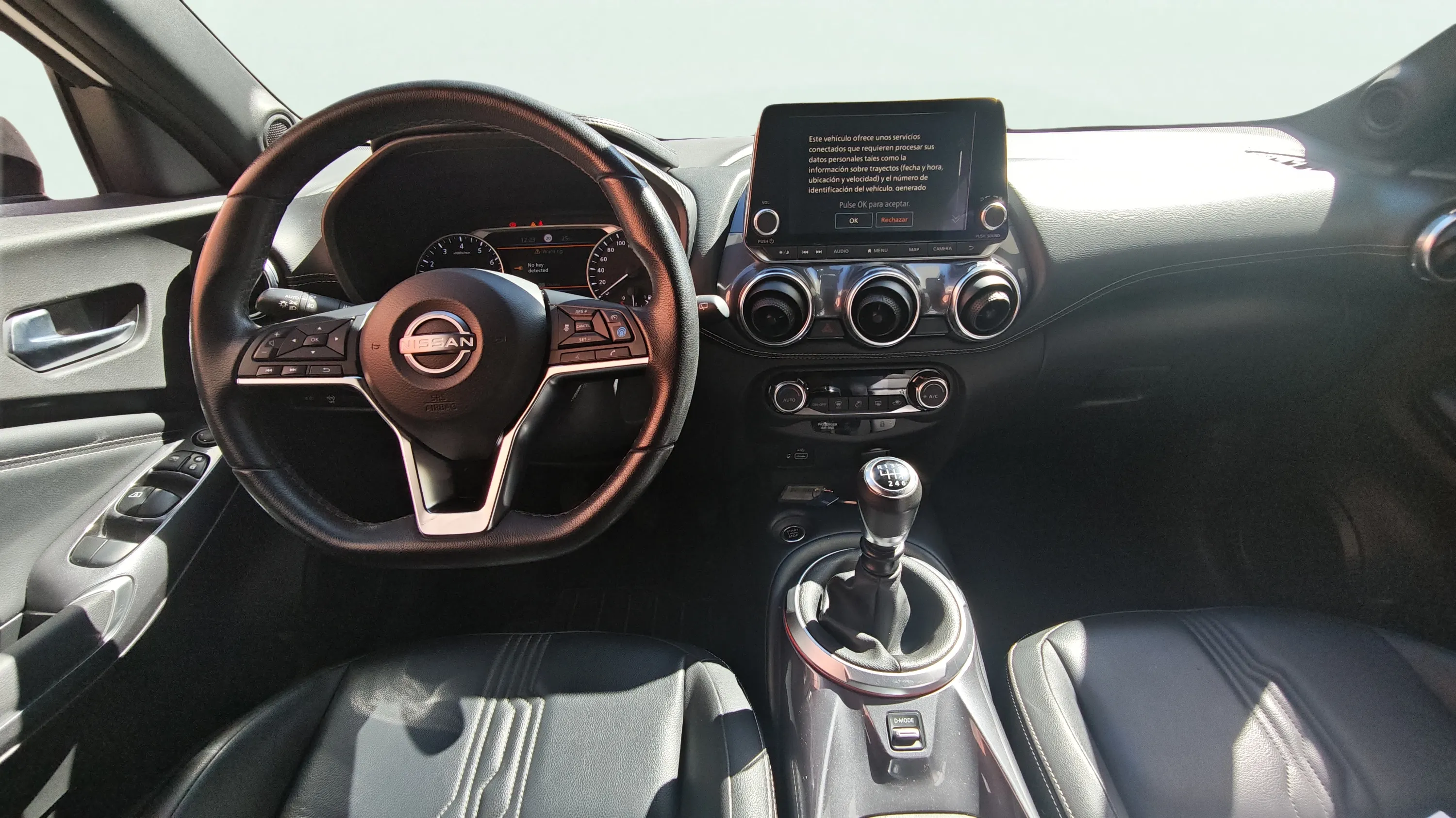 Nissan Juke DIG-T Tekna - foto 6