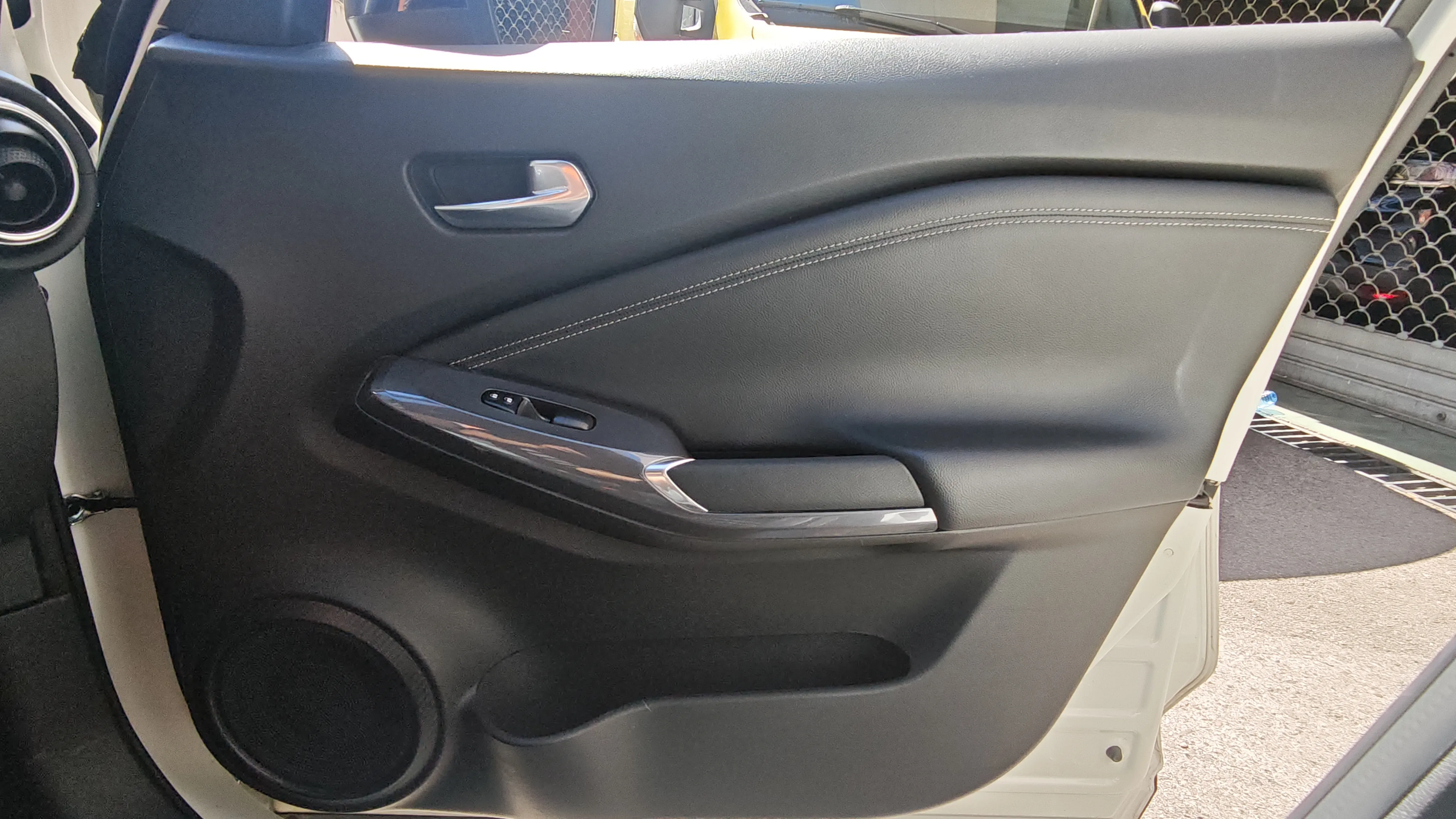Nissan Juke DIG-T Tekna - foto 19