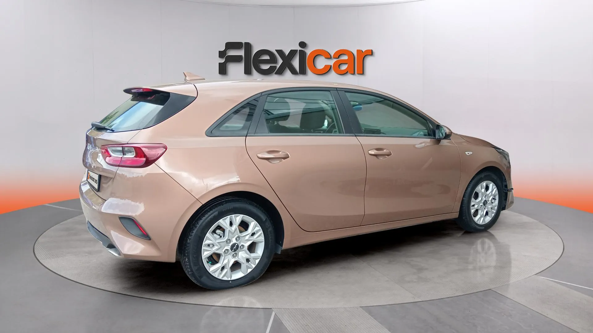 Kia Ceed 1.0 T-GDi Concept - foto 10
