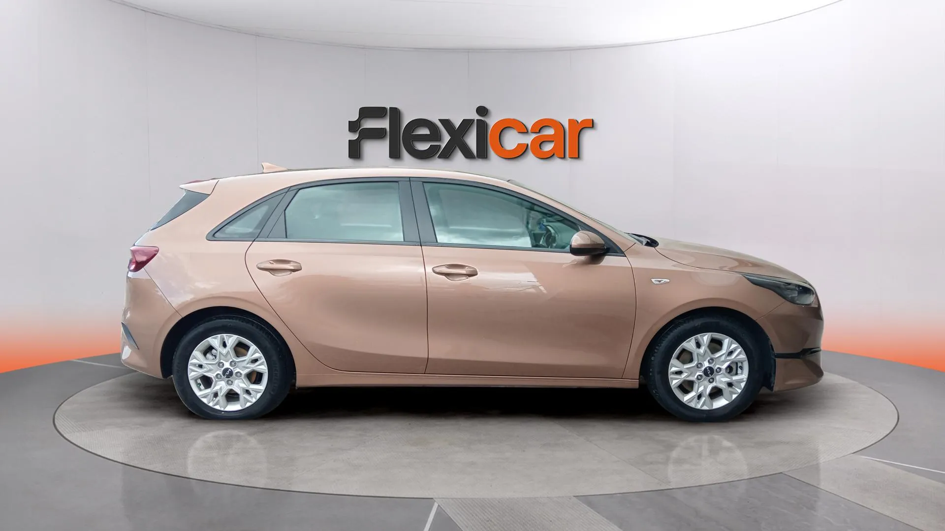 Kia Ceed 1.0 T-GDi Concept - foto 12