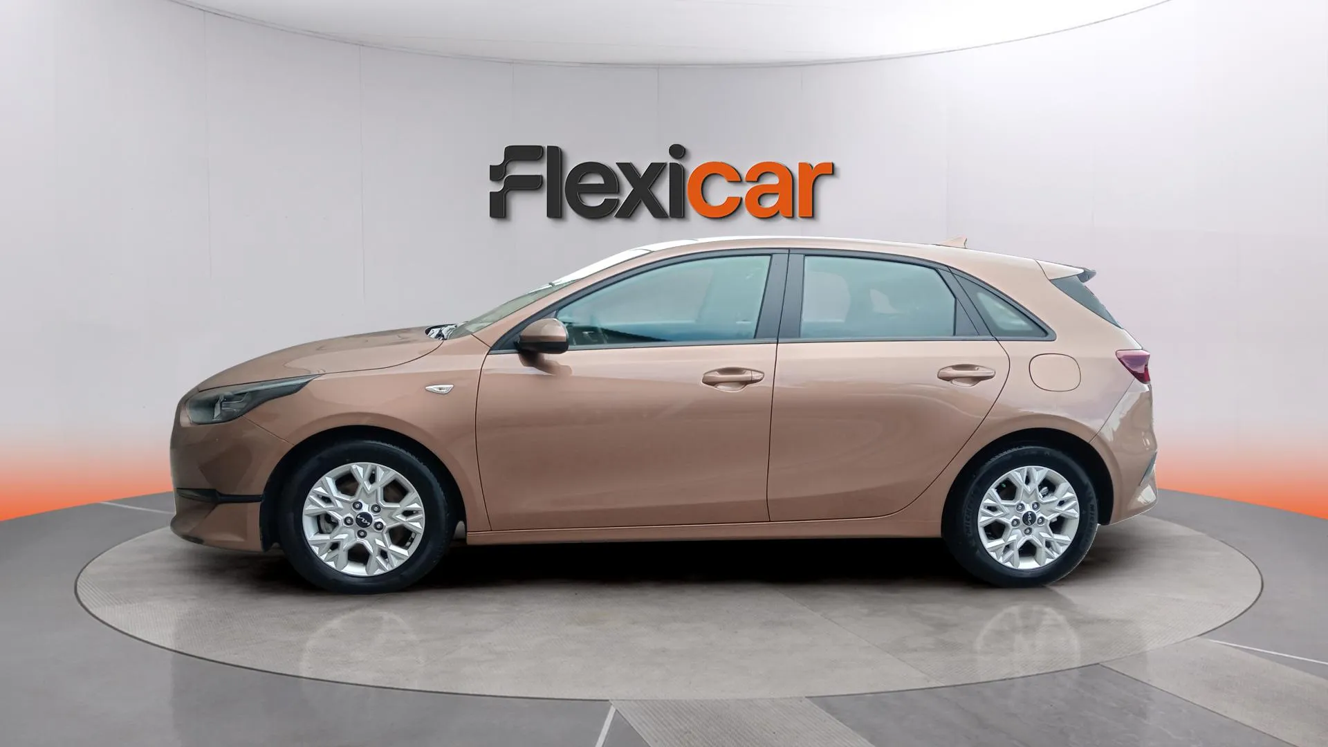 Kia Ceed 1.0 T-GDi Concept - foto 6