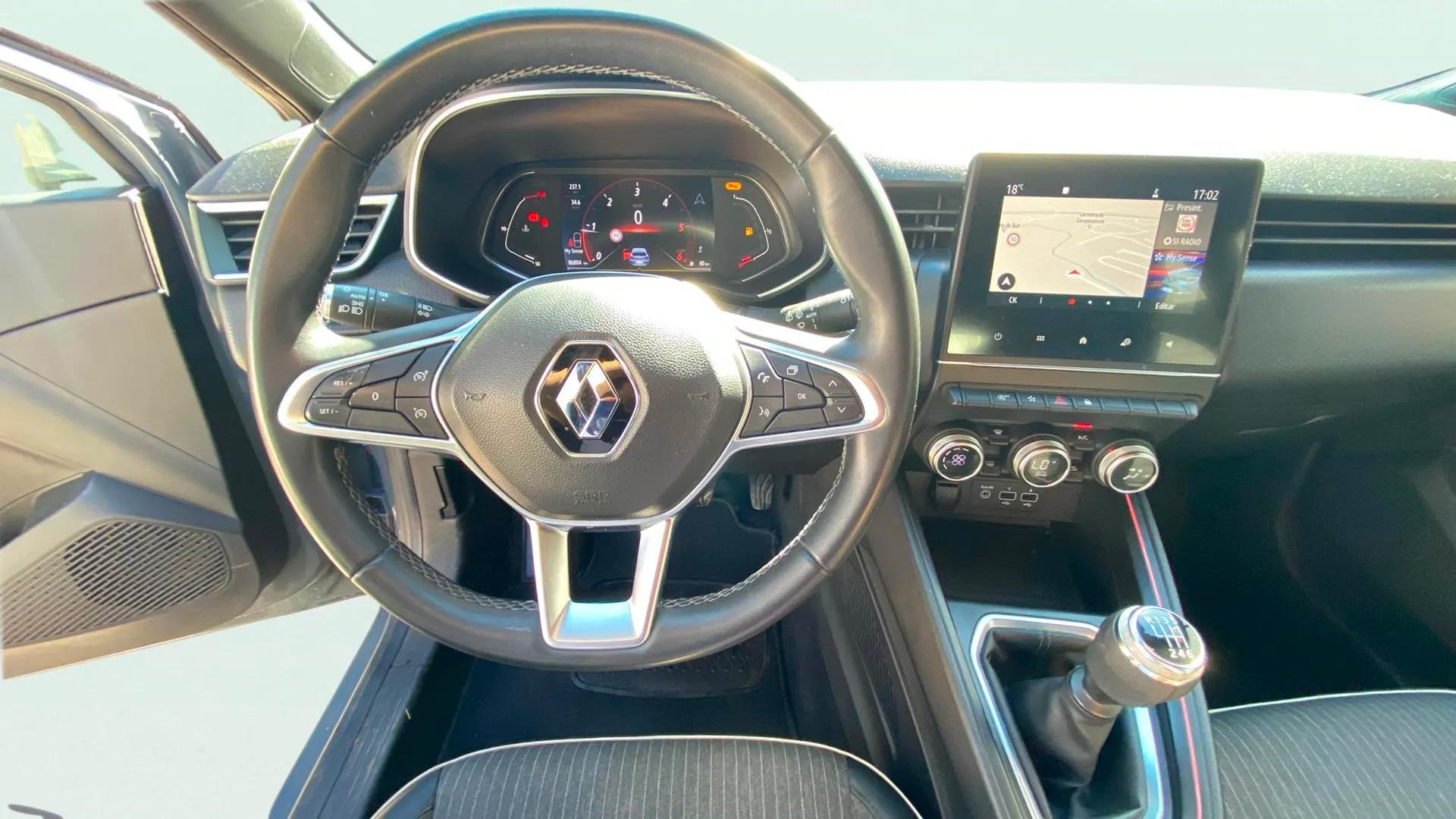 Renault Clio Zen Blue dCi - foto 10