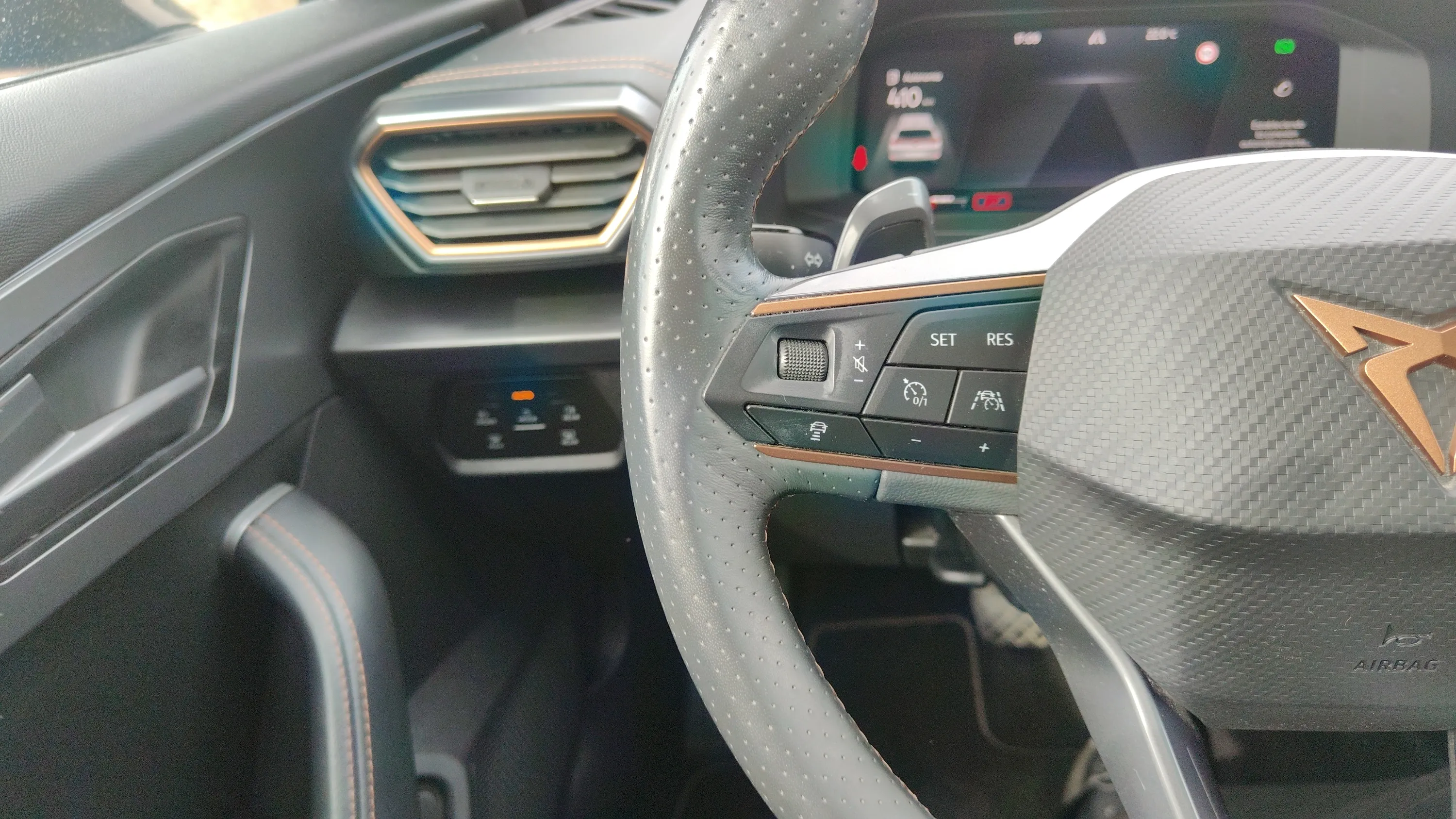 Cupra Formentor 2.0 TSI 4Drive DSG - foto 18